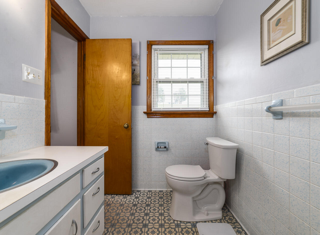 339 Finley Rd