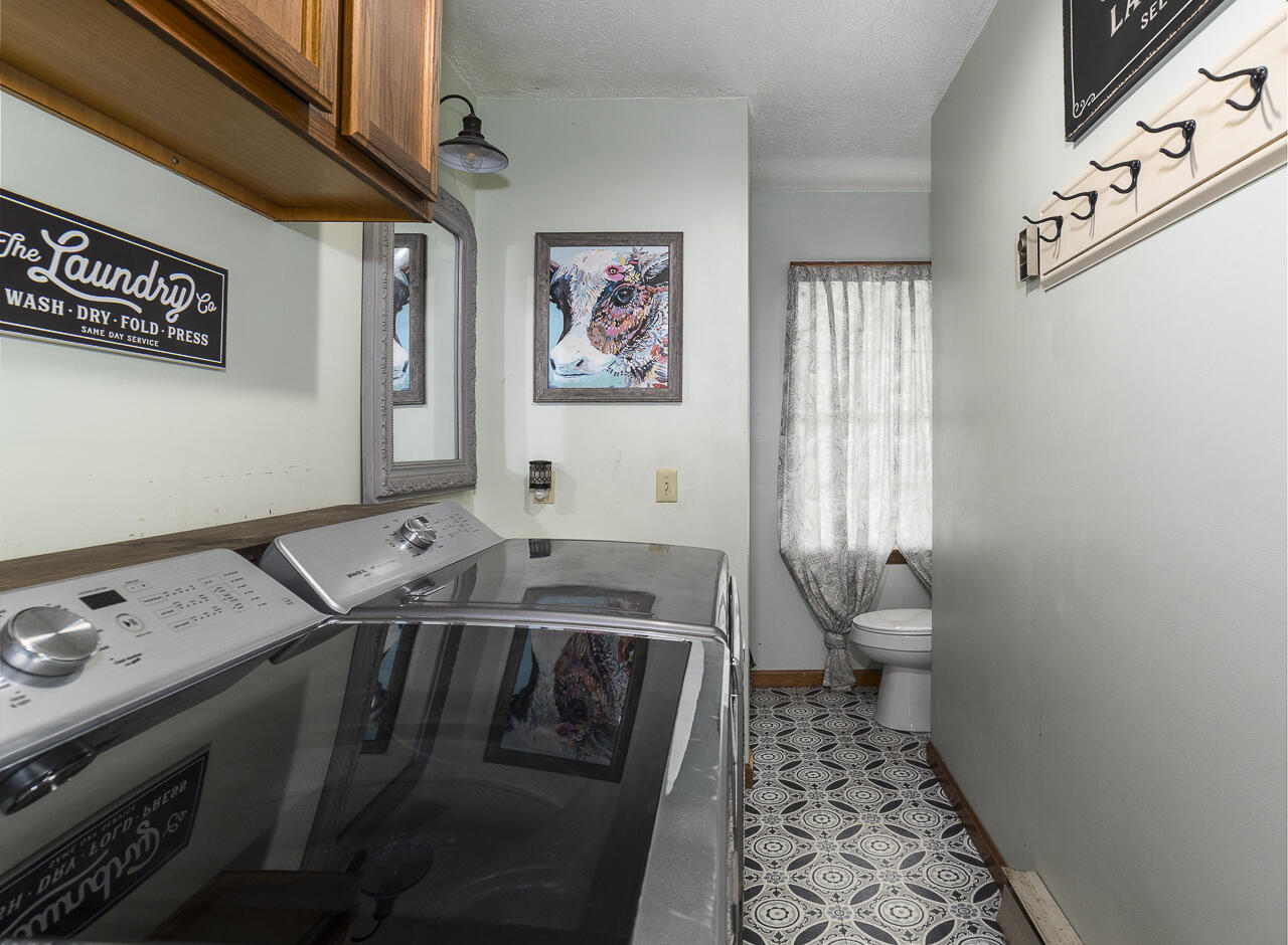 339 Finley Rd