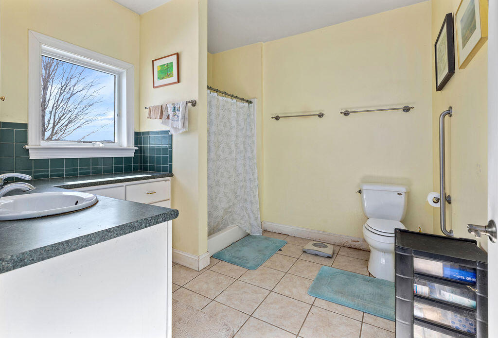 130 Walkers Creek Rd