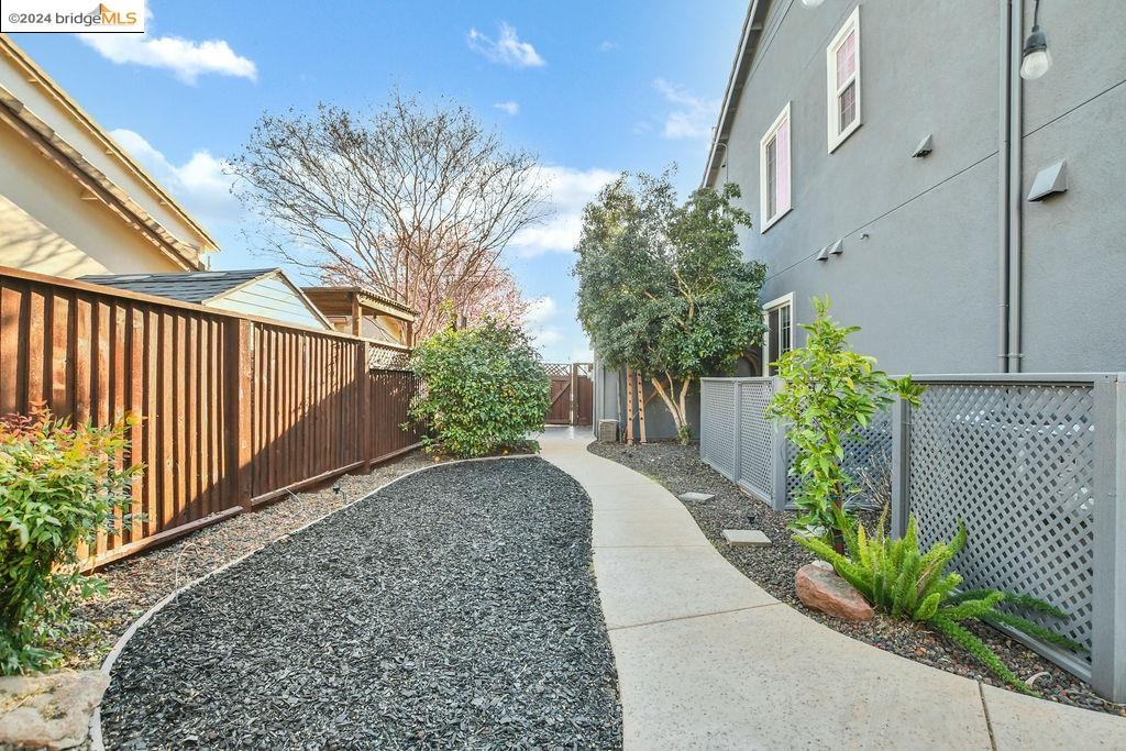 12 Privet Ct., Oakley 94561