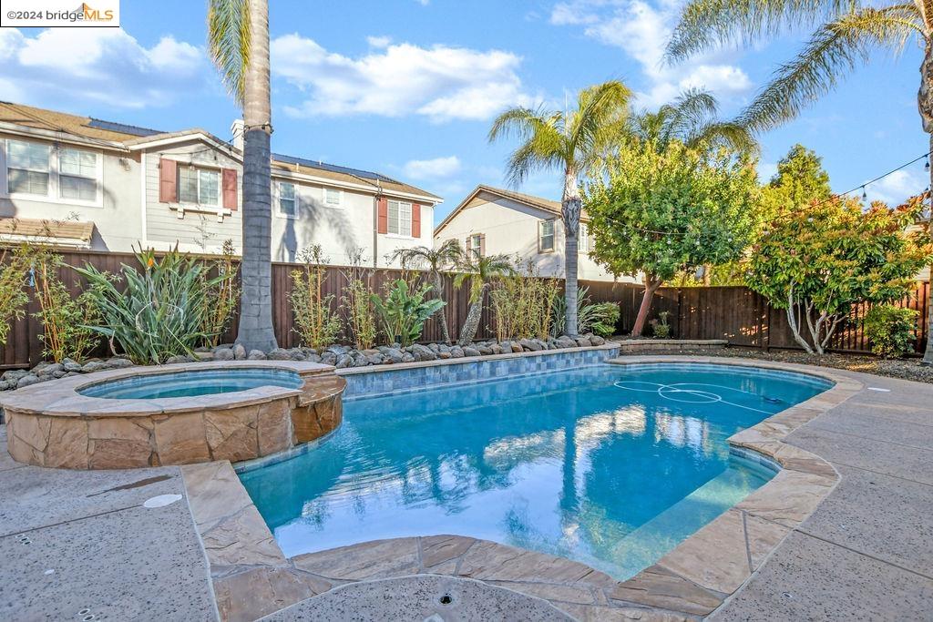 12 Privet Ct., Oakley 94561