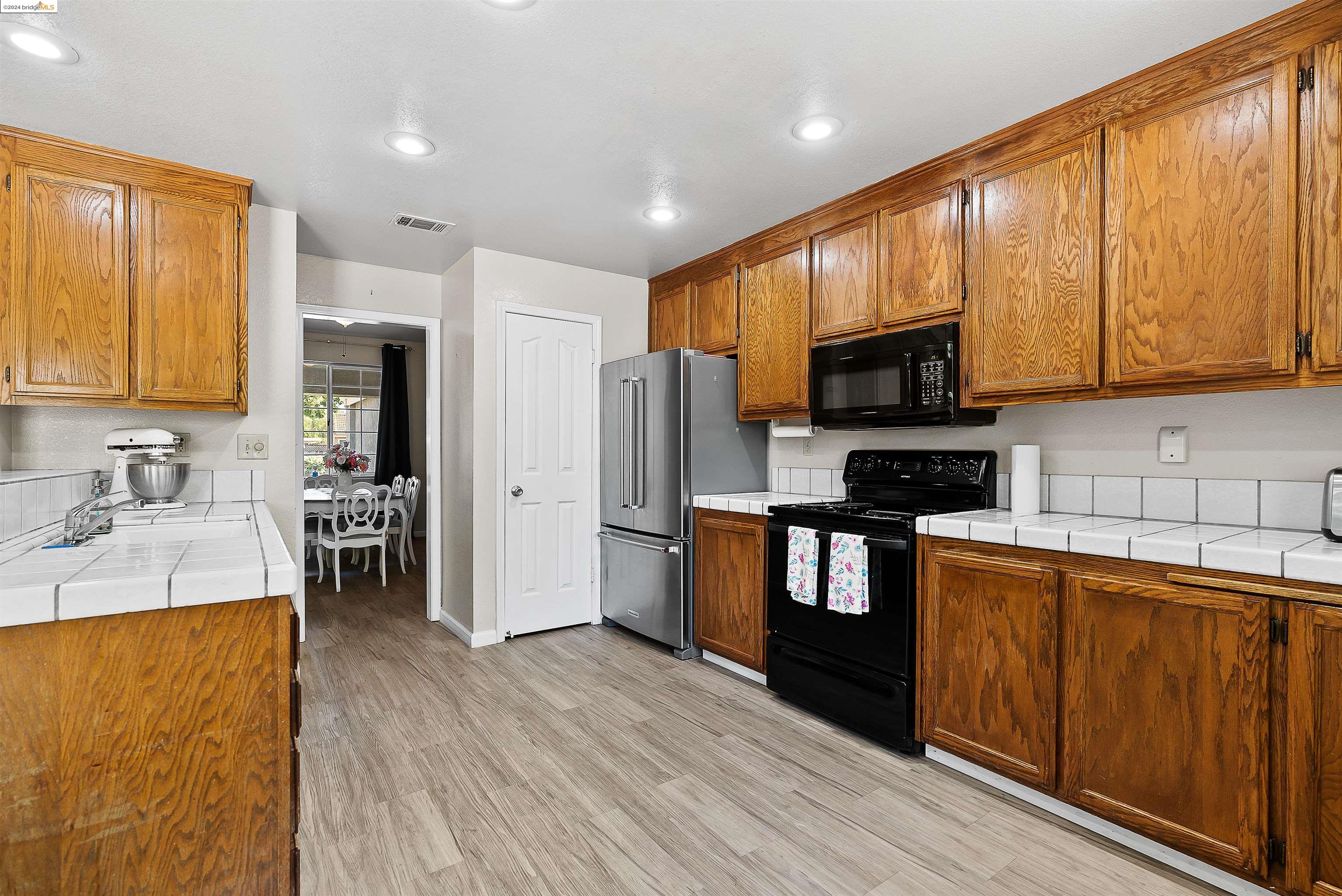 1440 Walnut Meadows Dr