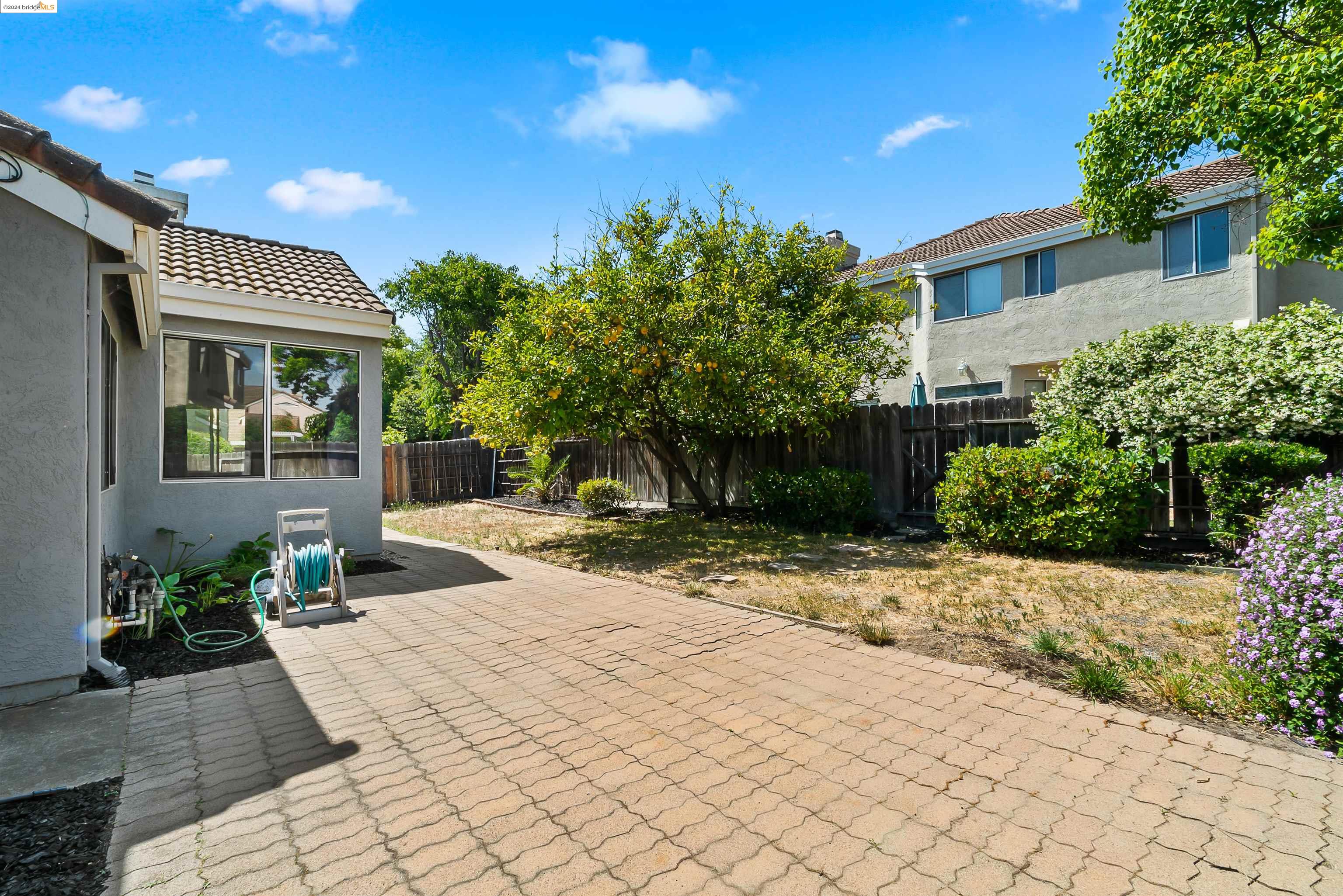 1440 Walnut Meadows Dr