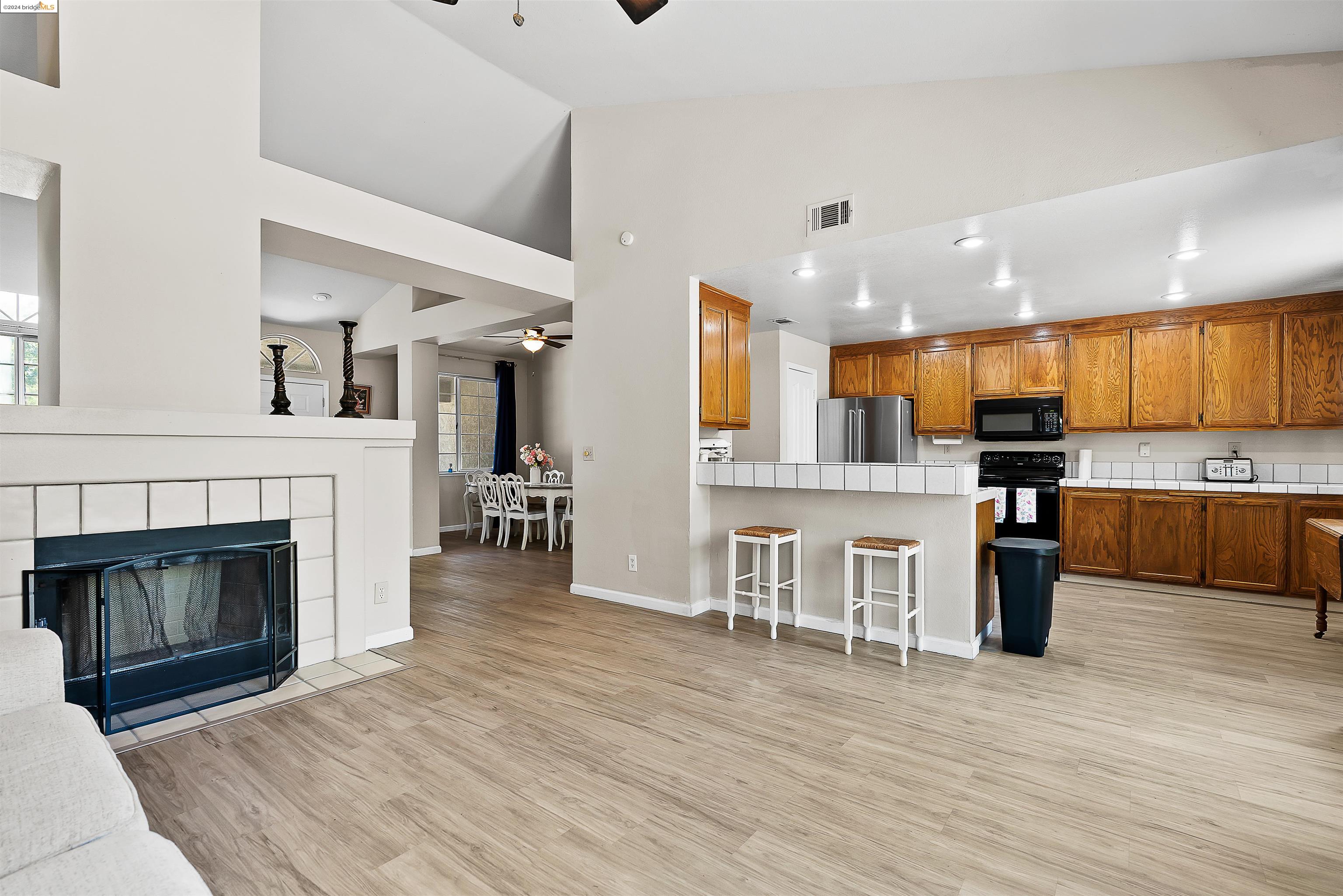 1440 Walnut Meadows Dr