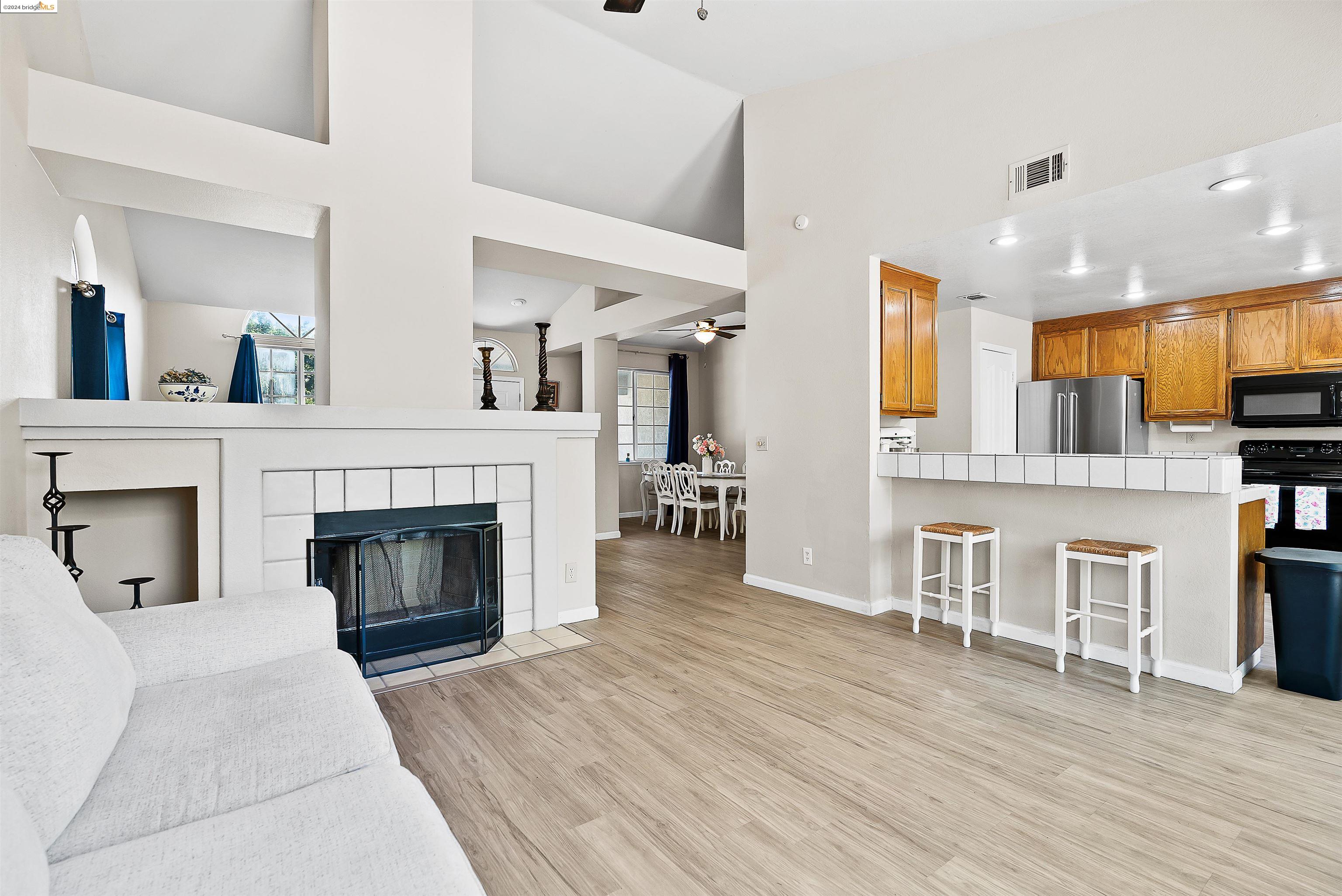 1440 Walnut Meadows Dr