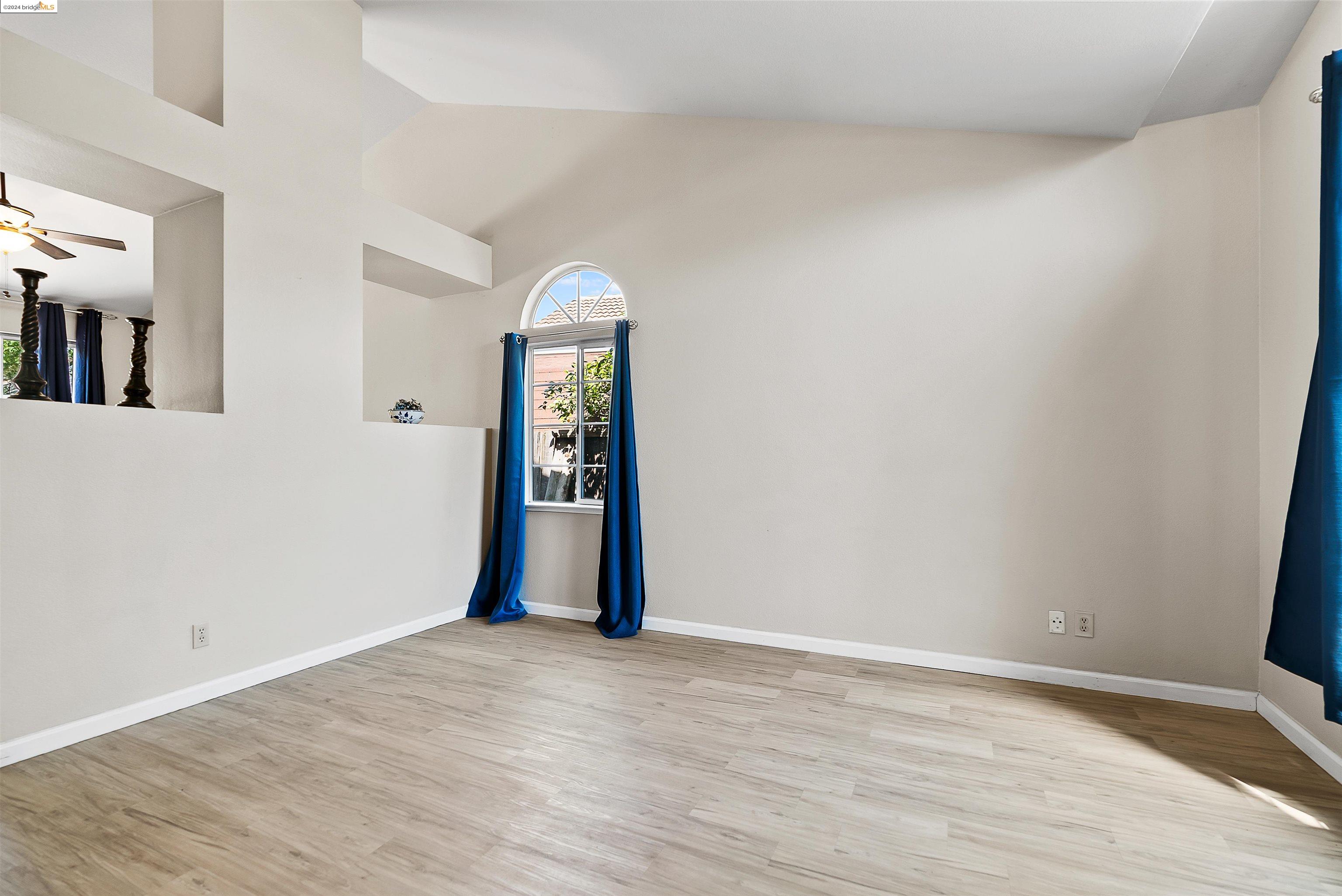 1440 Walnut Meadows Dr