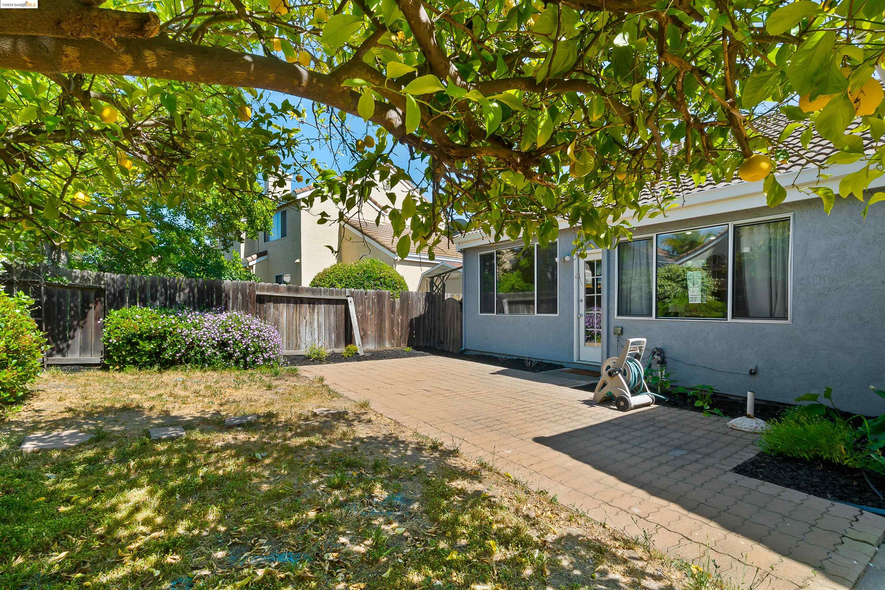 1440 Walnut Meadows Dr
