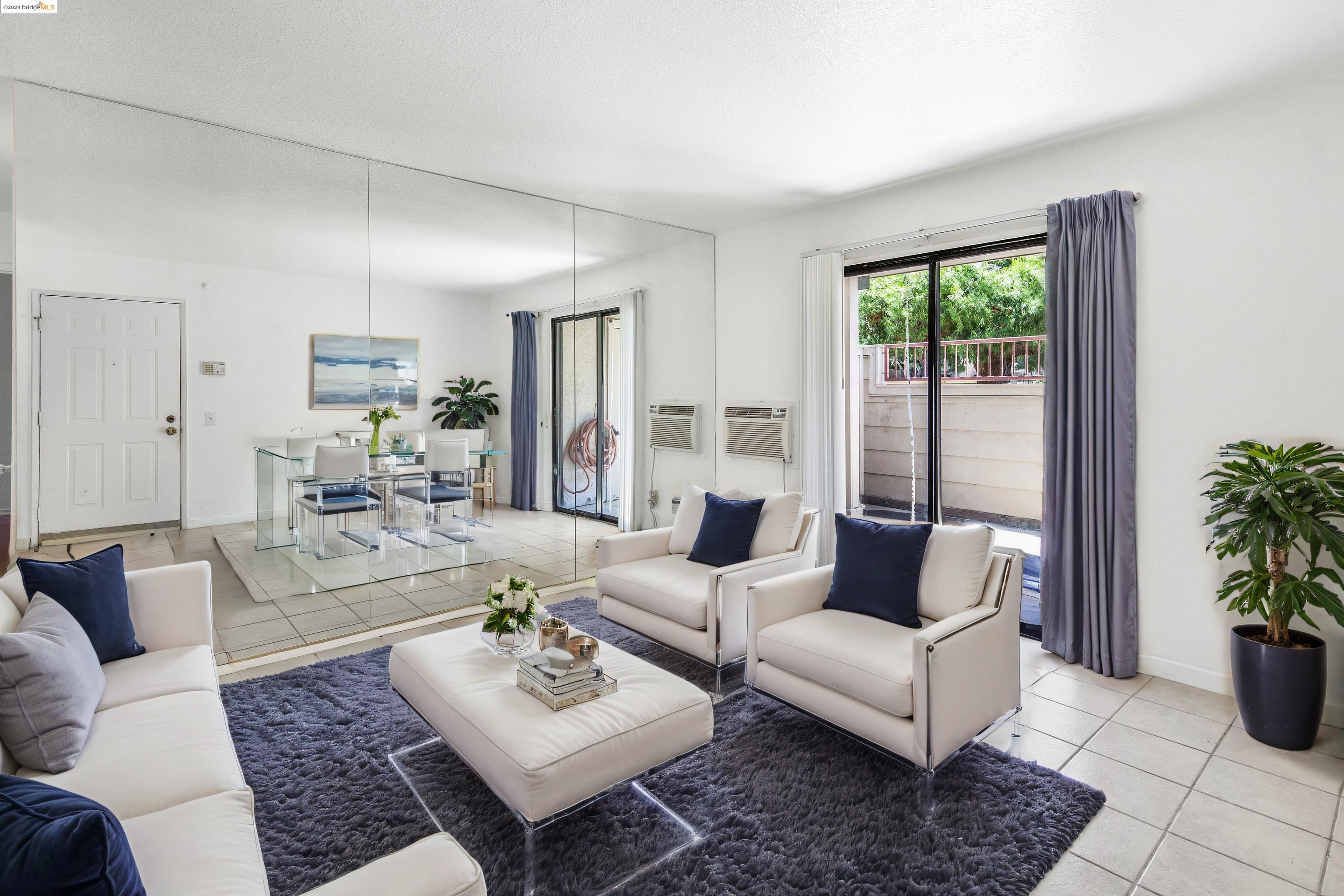 8 Lancaster Cir # 118