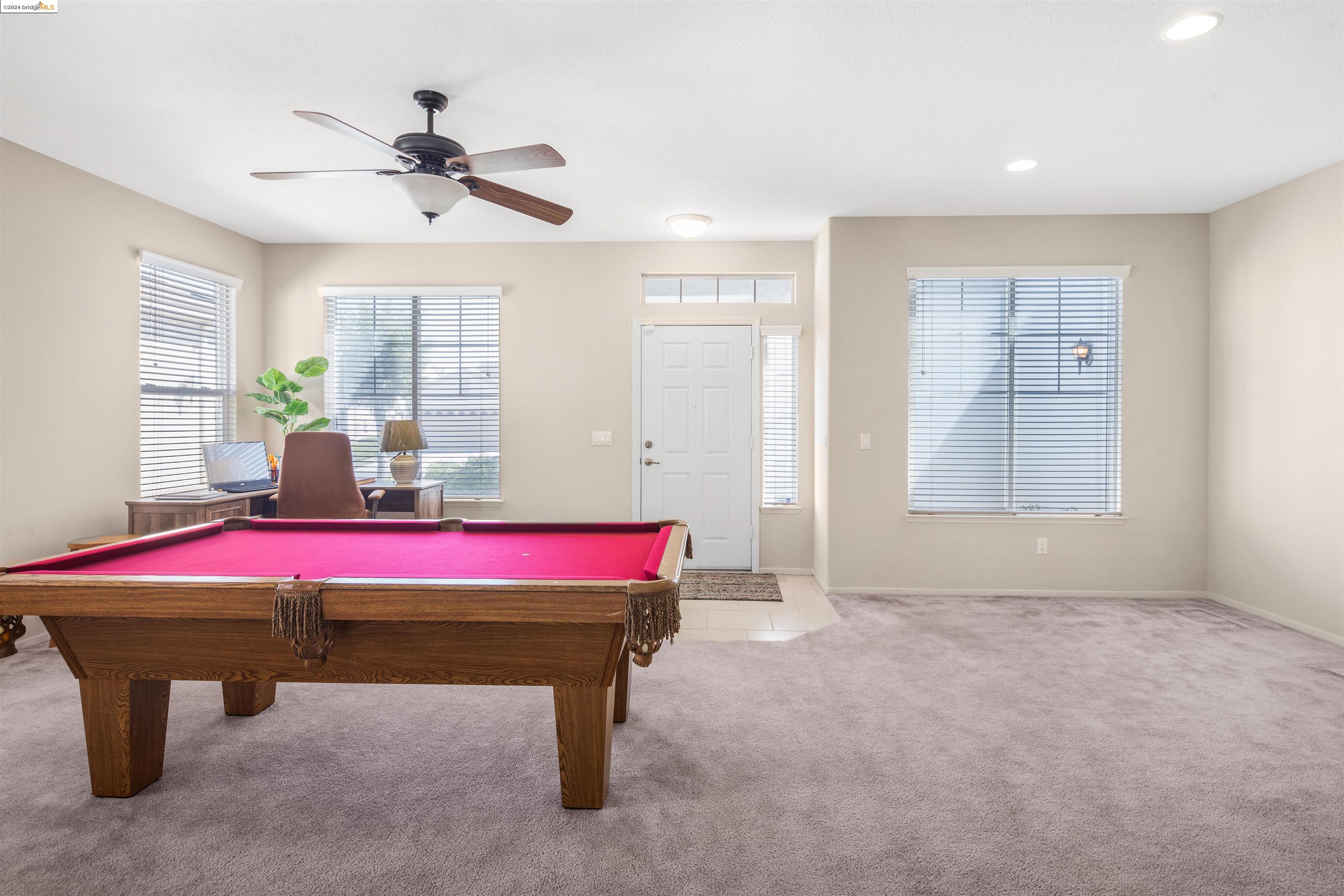 981 Saint Andrews Dr