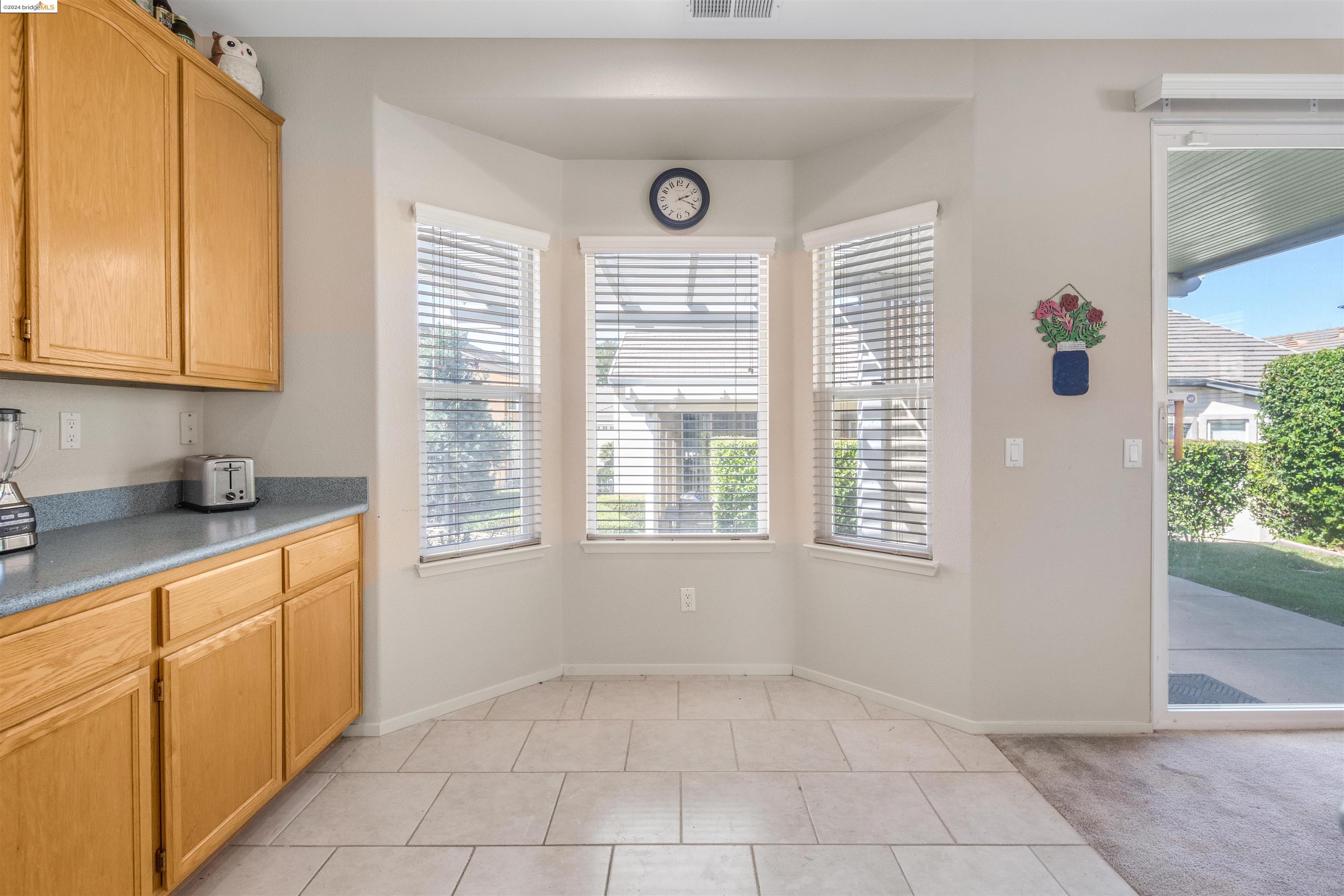 981 Saint Andrews Dr