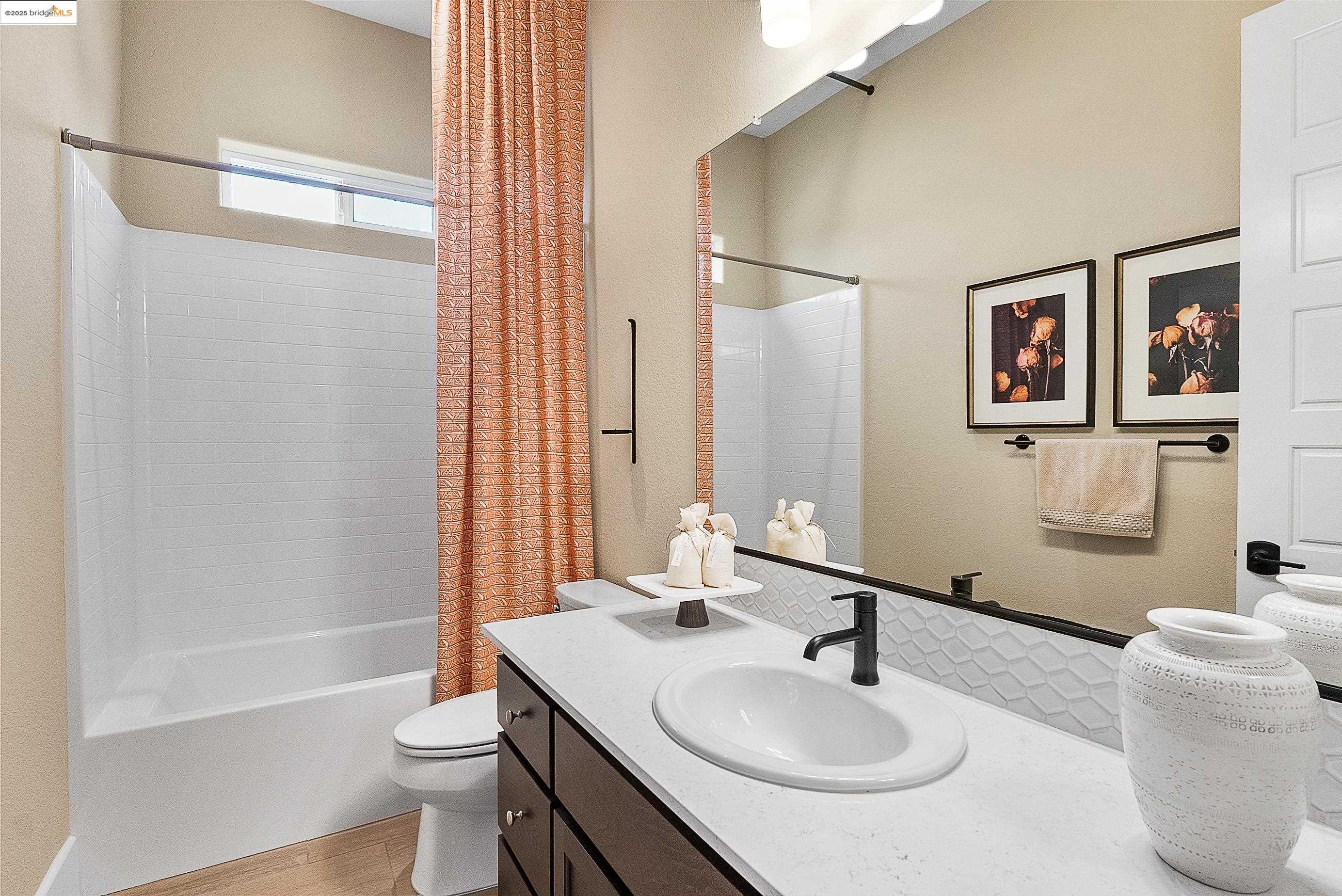 347 Hansford Way