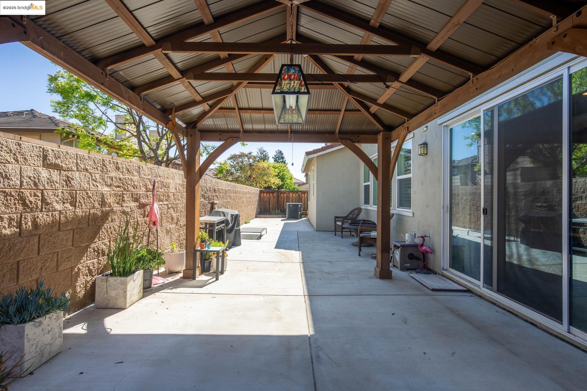 2067 Salice Way