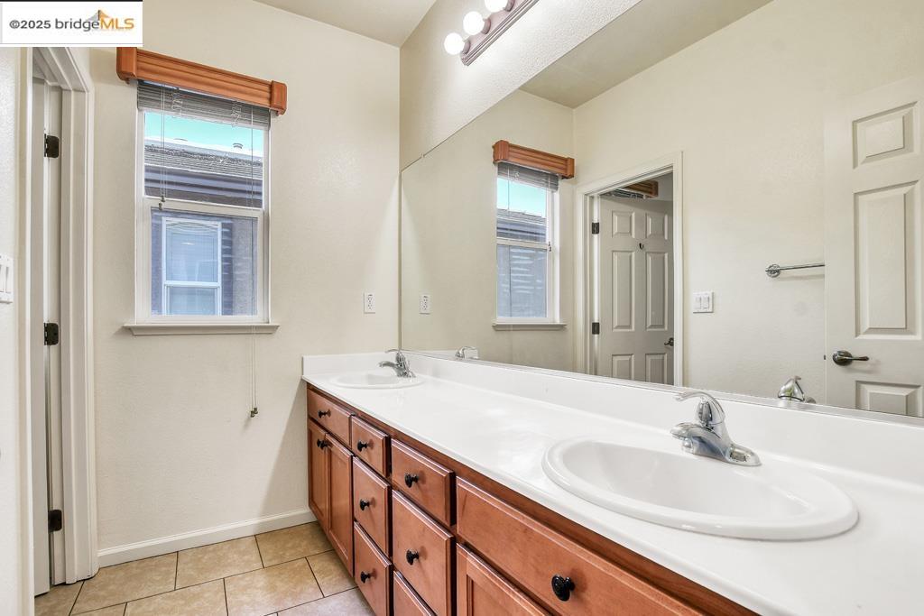 6327 Crystal Springs Cir