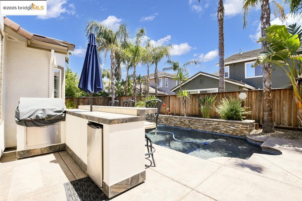 6327 Crystal Springs Cir