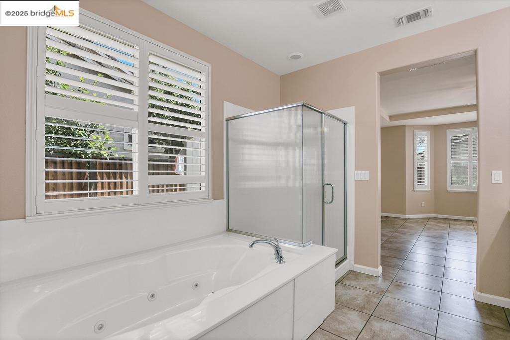 6327 Crystal Springs Cir