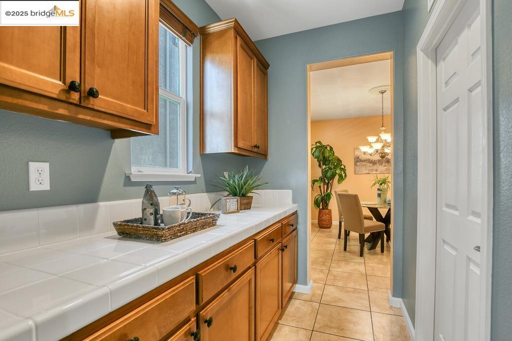 6327 Crystal Springs Cir