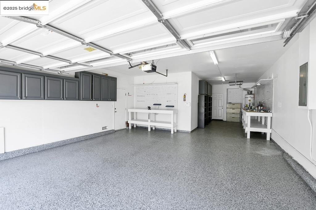 6327 Crystal Springs Cir