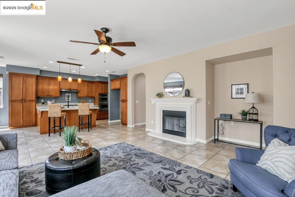 6327 Crystal Springs Cir