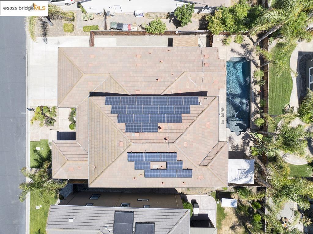 6327 Crystal Springs Cir