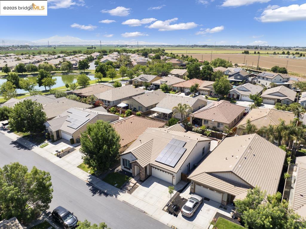 9925 Pyramid Way