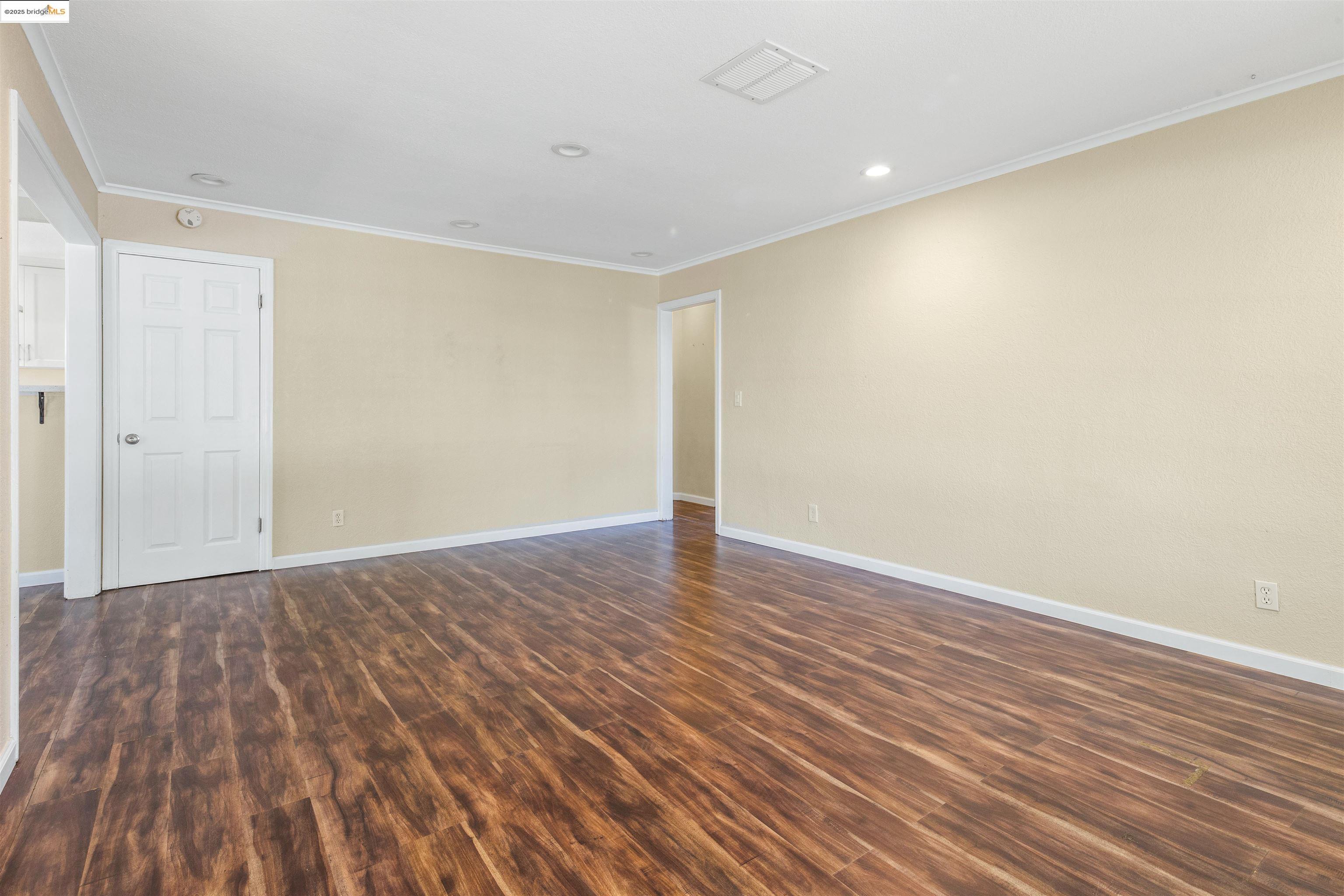 314 Landis Ave