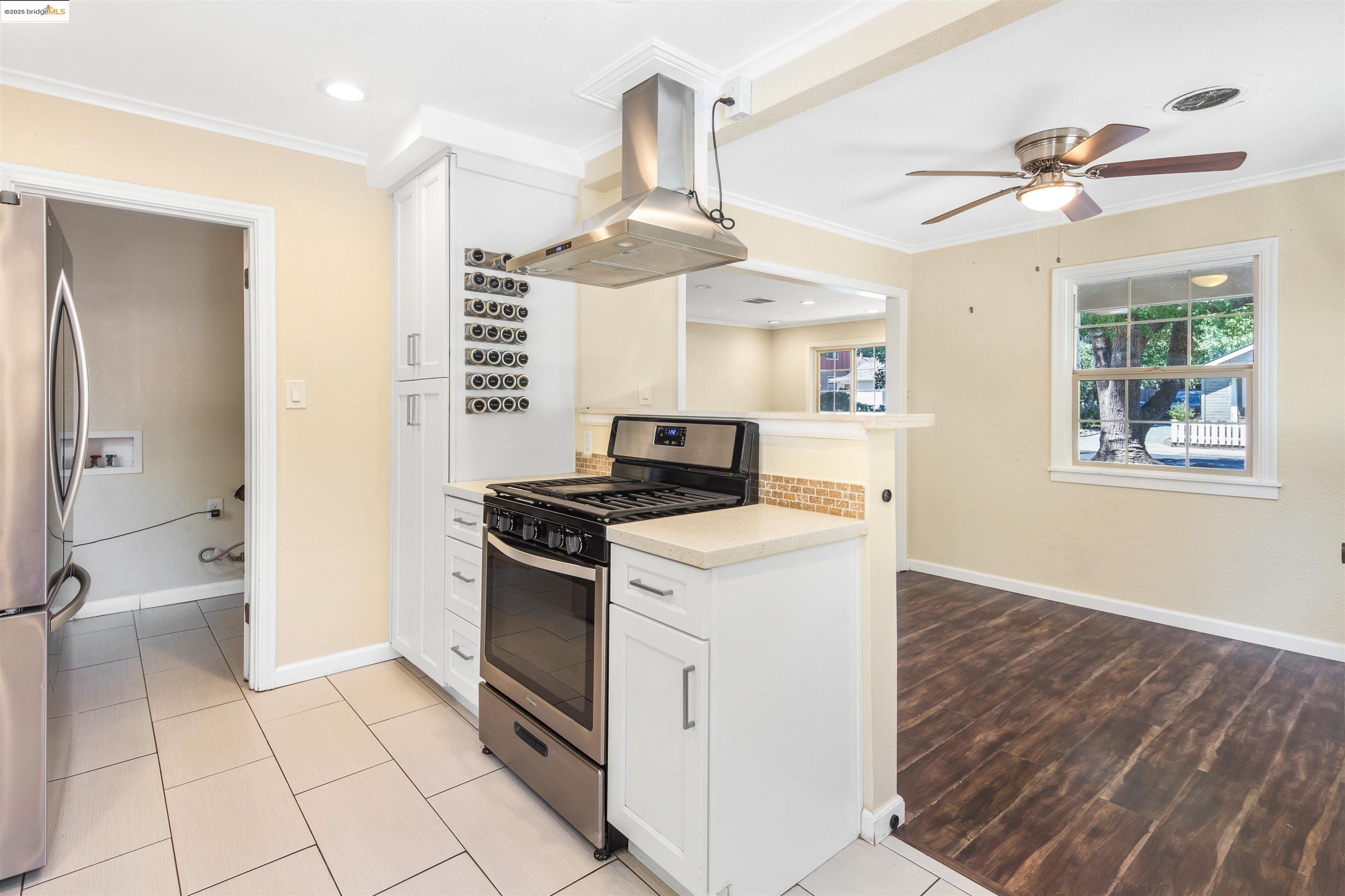 314 Landis Ave