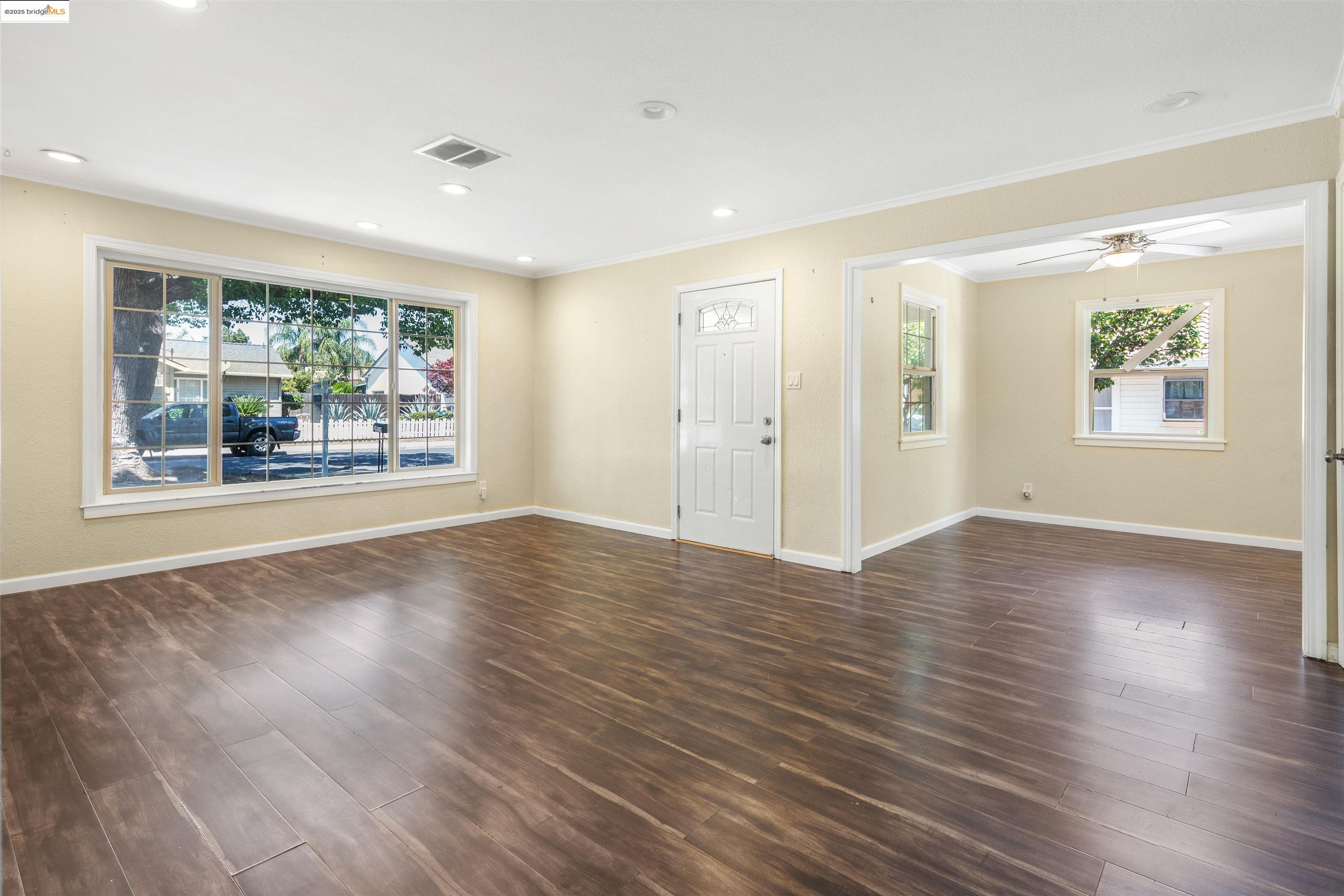 314 Landis Ave