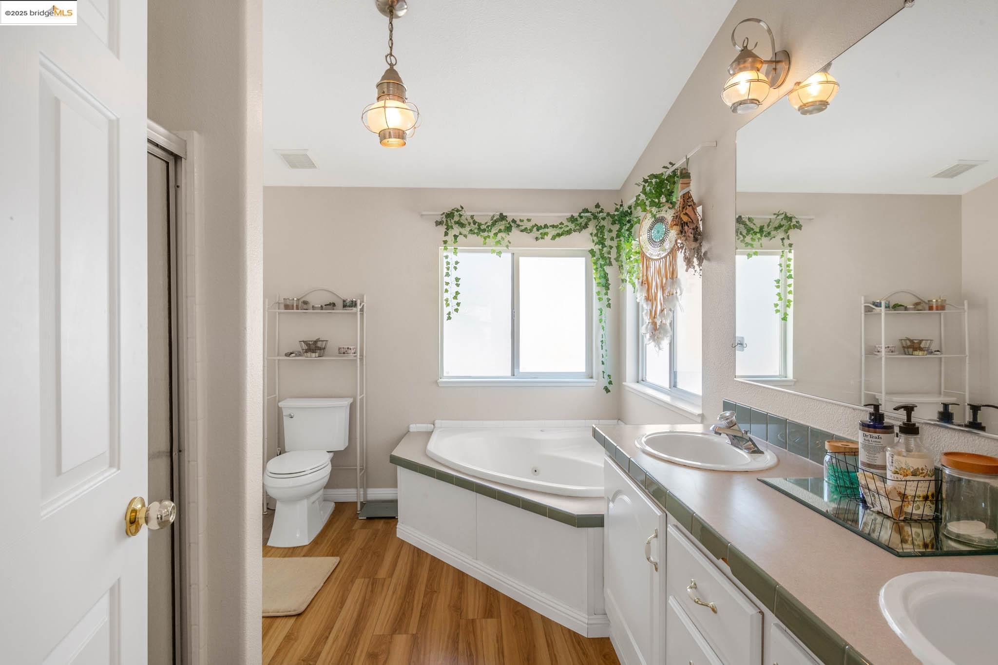 16711 Marsh Creek Rd # 158