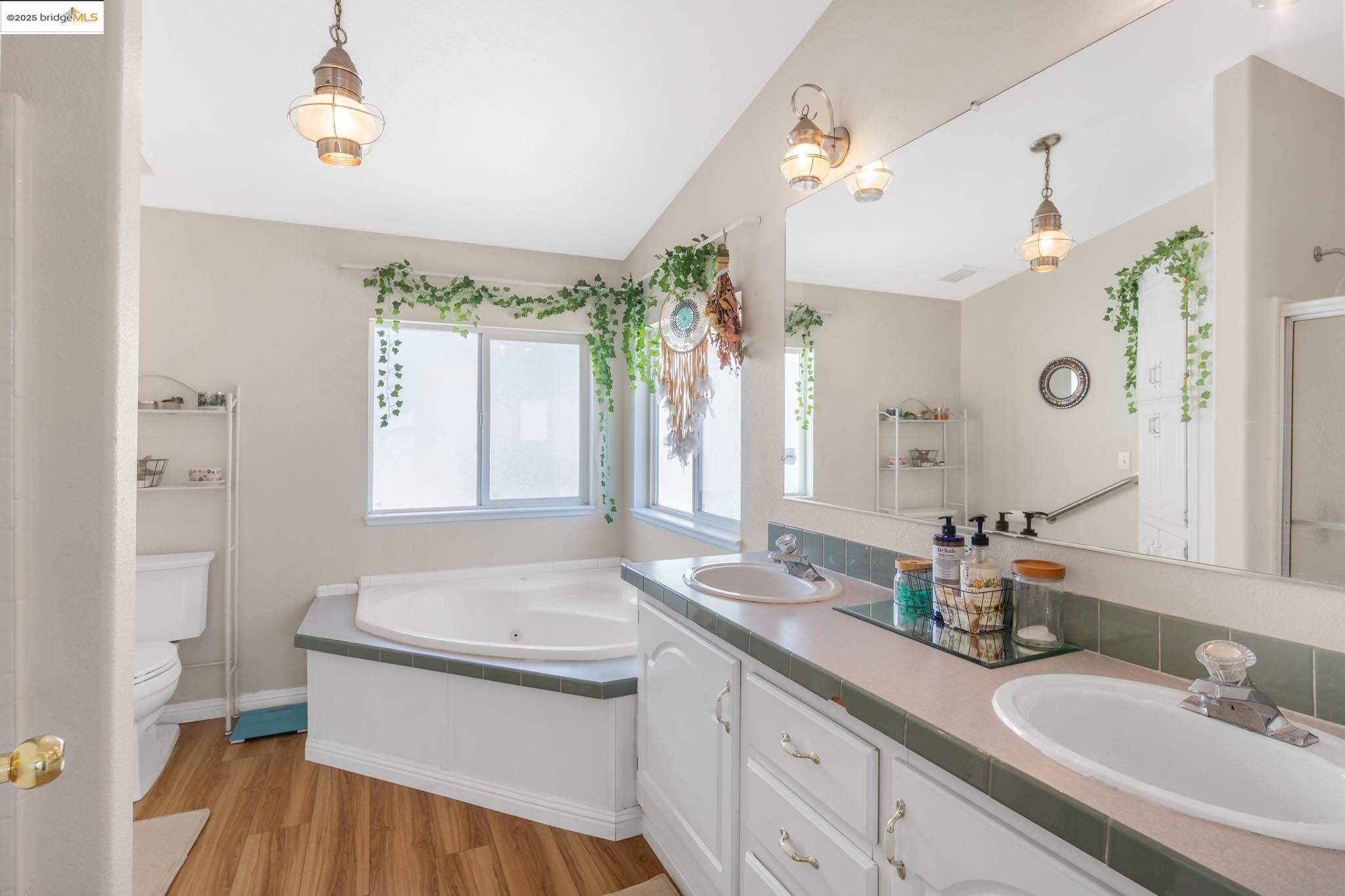 16711 Marsh Creek Rd # 158