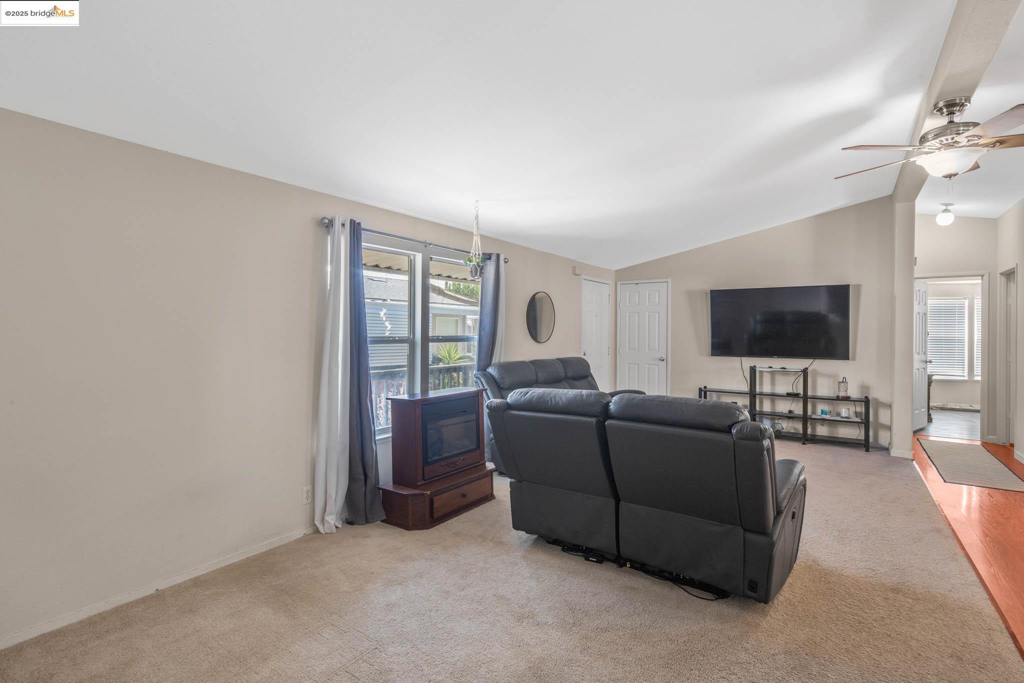 16711 Marsh Creek Rd # 158