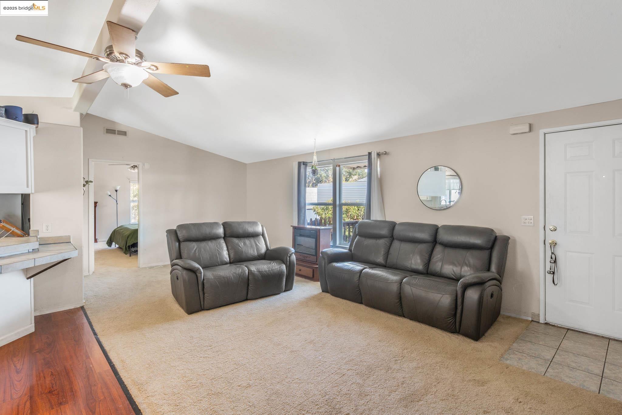 16711 Marsh Creek Rd # 158