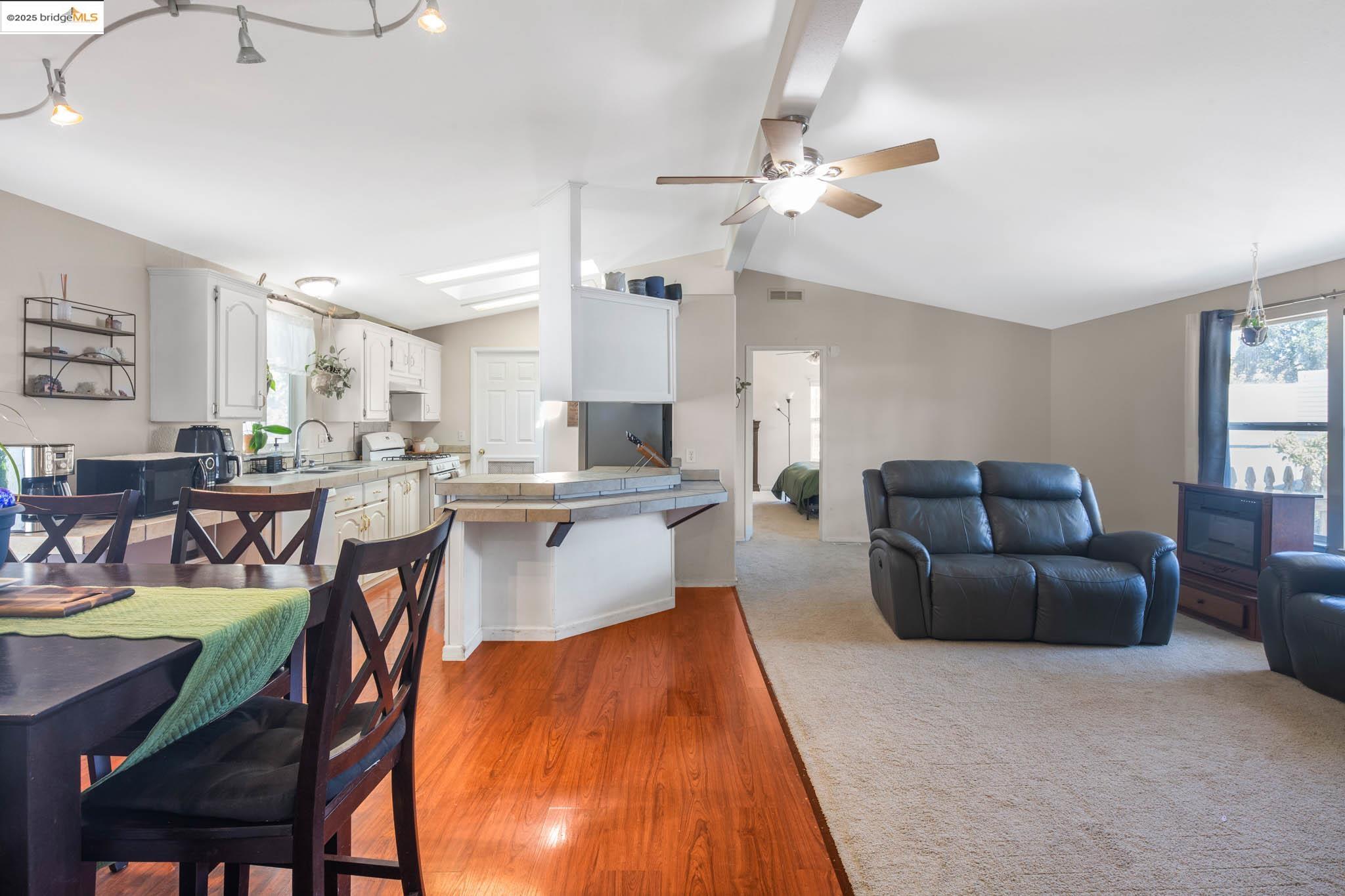 16711 Marsh Creek Rd # 158