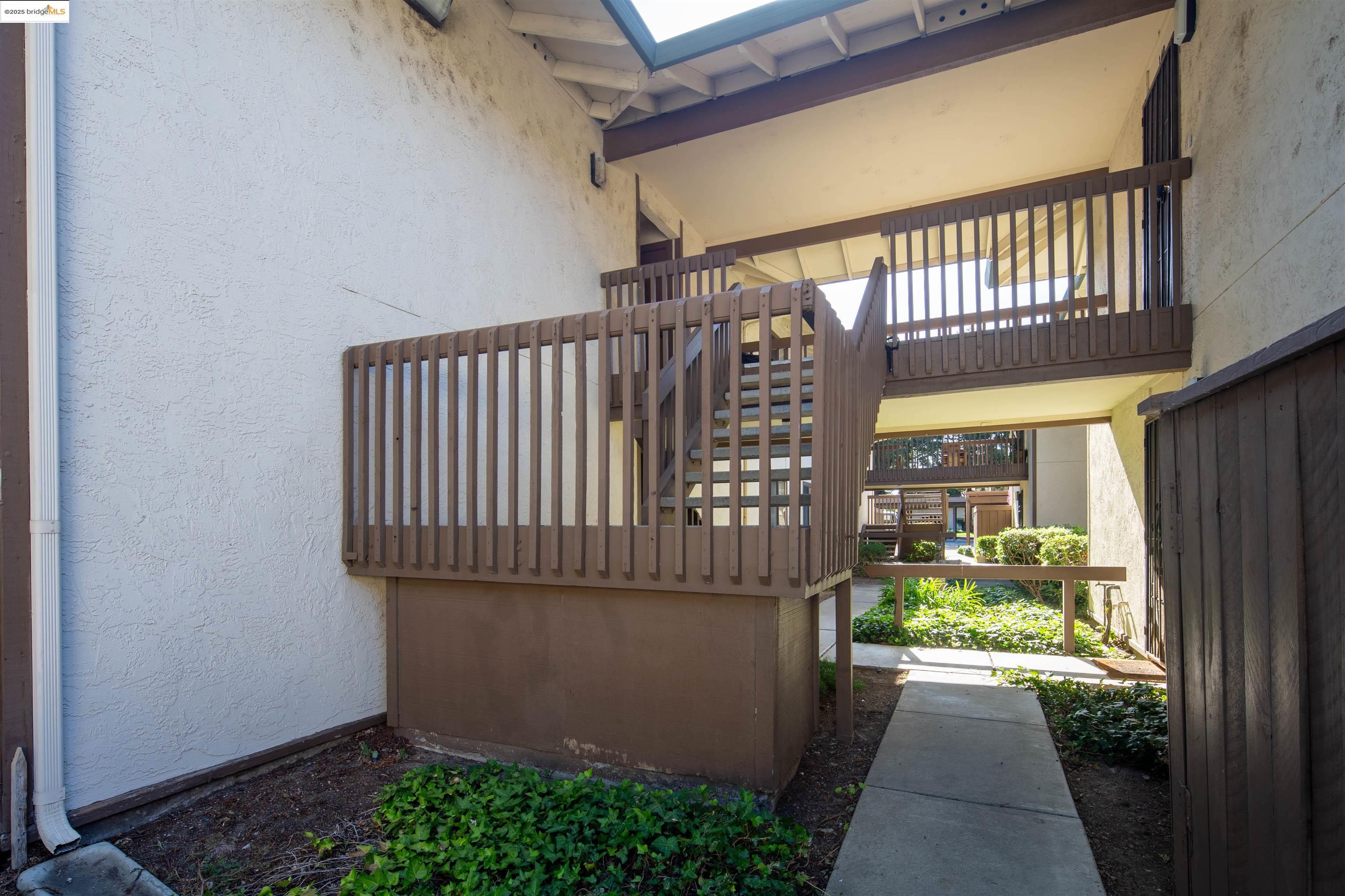 2400 Horizon Ln # 136