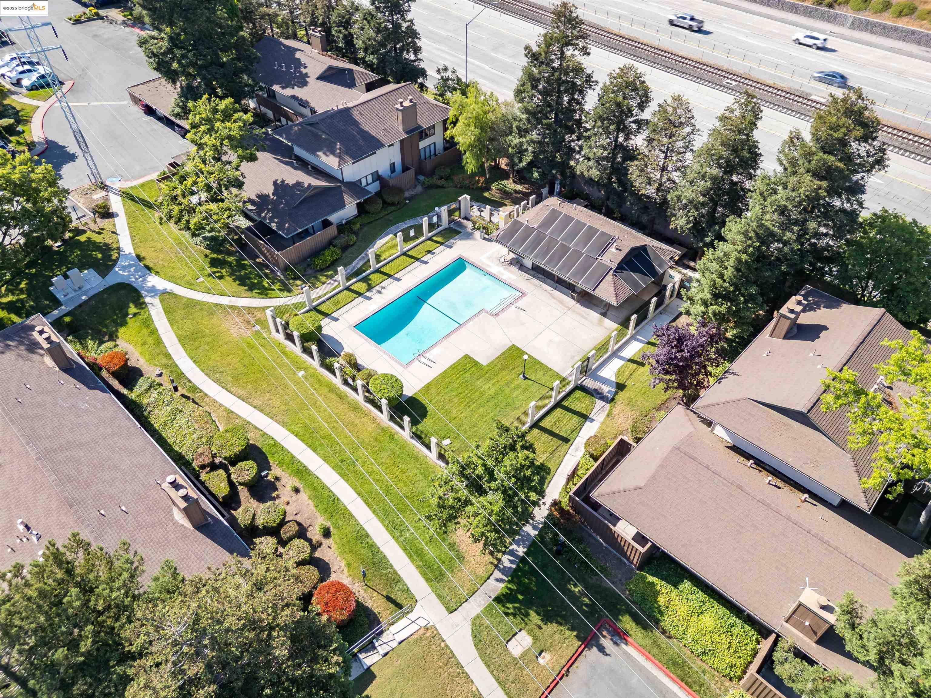 2400 Horizon Ln # 136