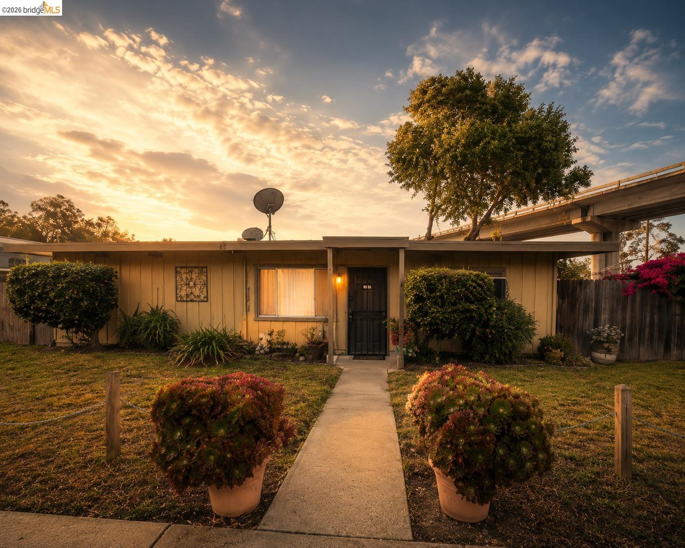 19034 Western Blvd