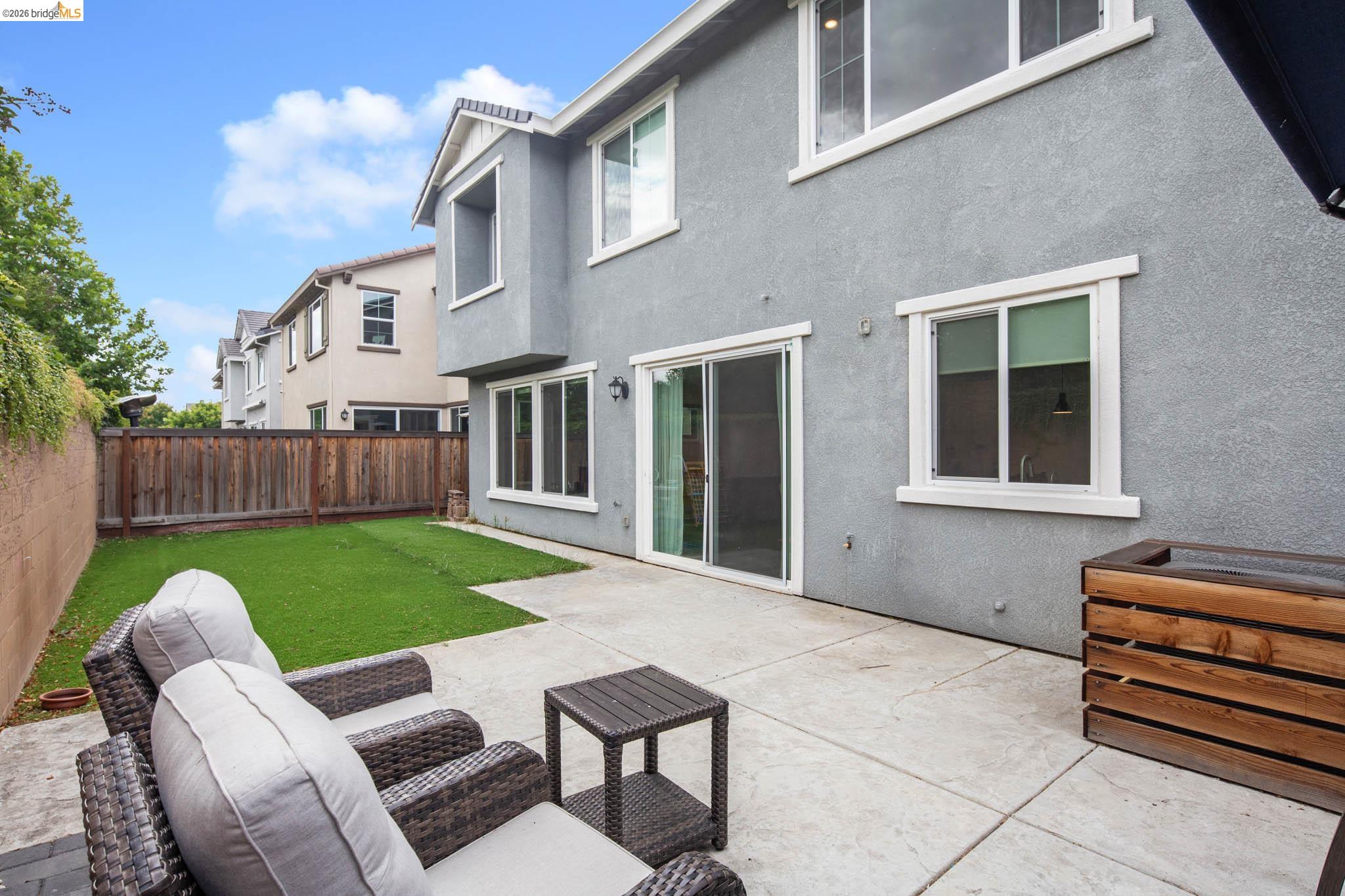 204 Wooley Creek Way