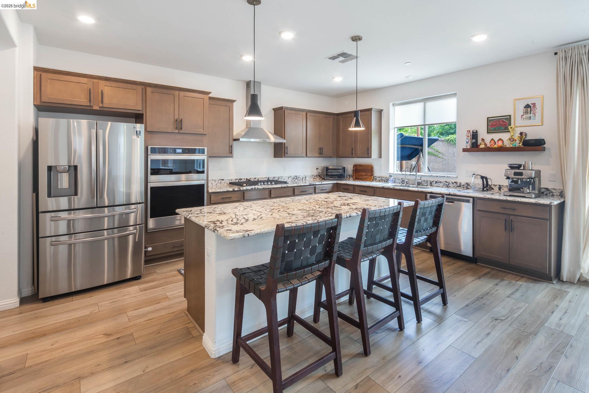 204 Wooley Creek Way