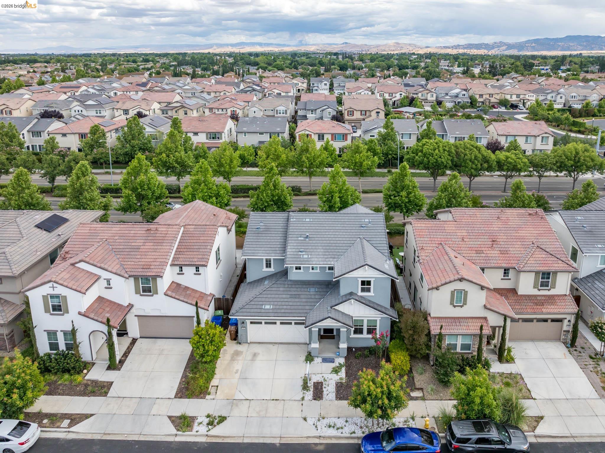 204 Wooley Creek Way