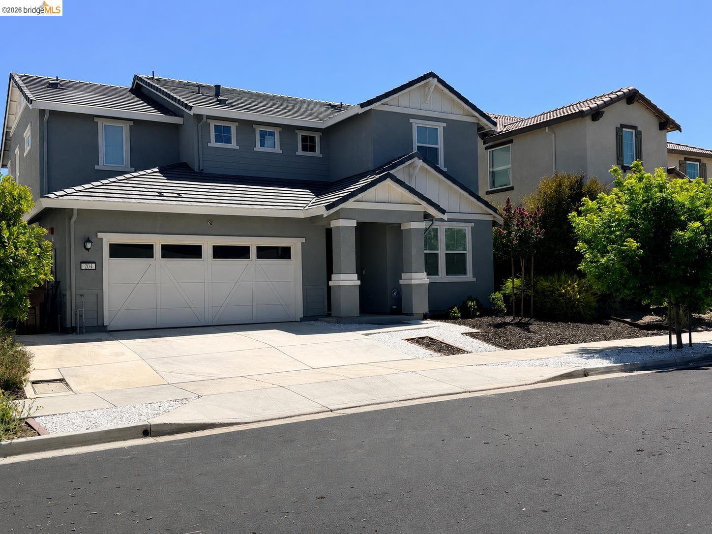 204 Wooley Creek Way