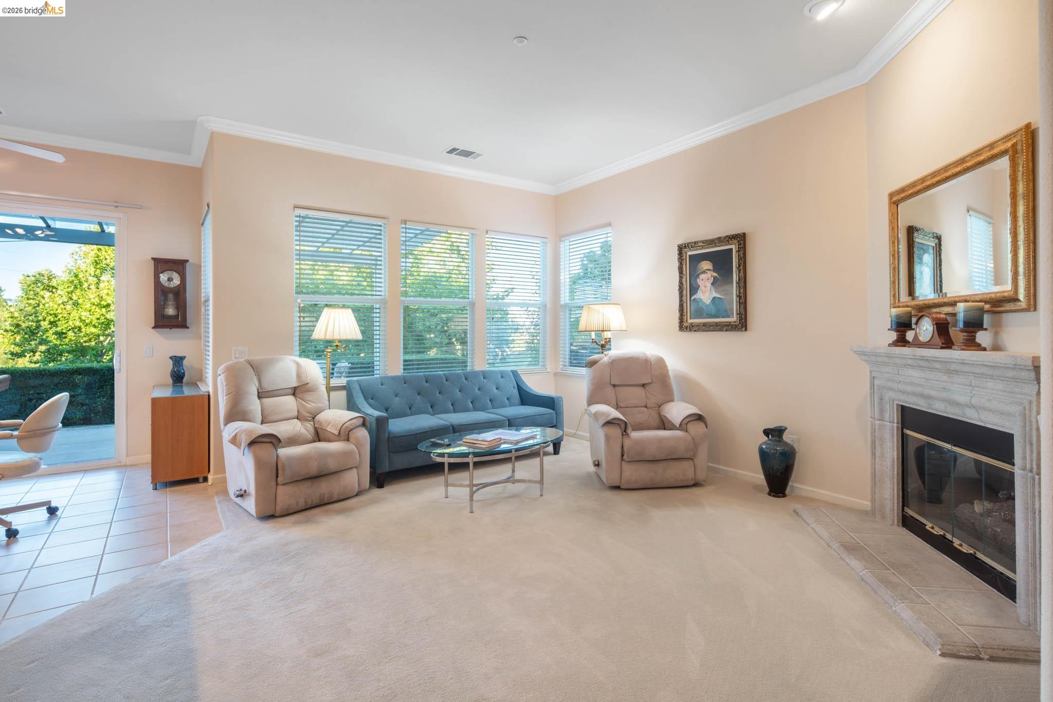 725 Richardson Drive
