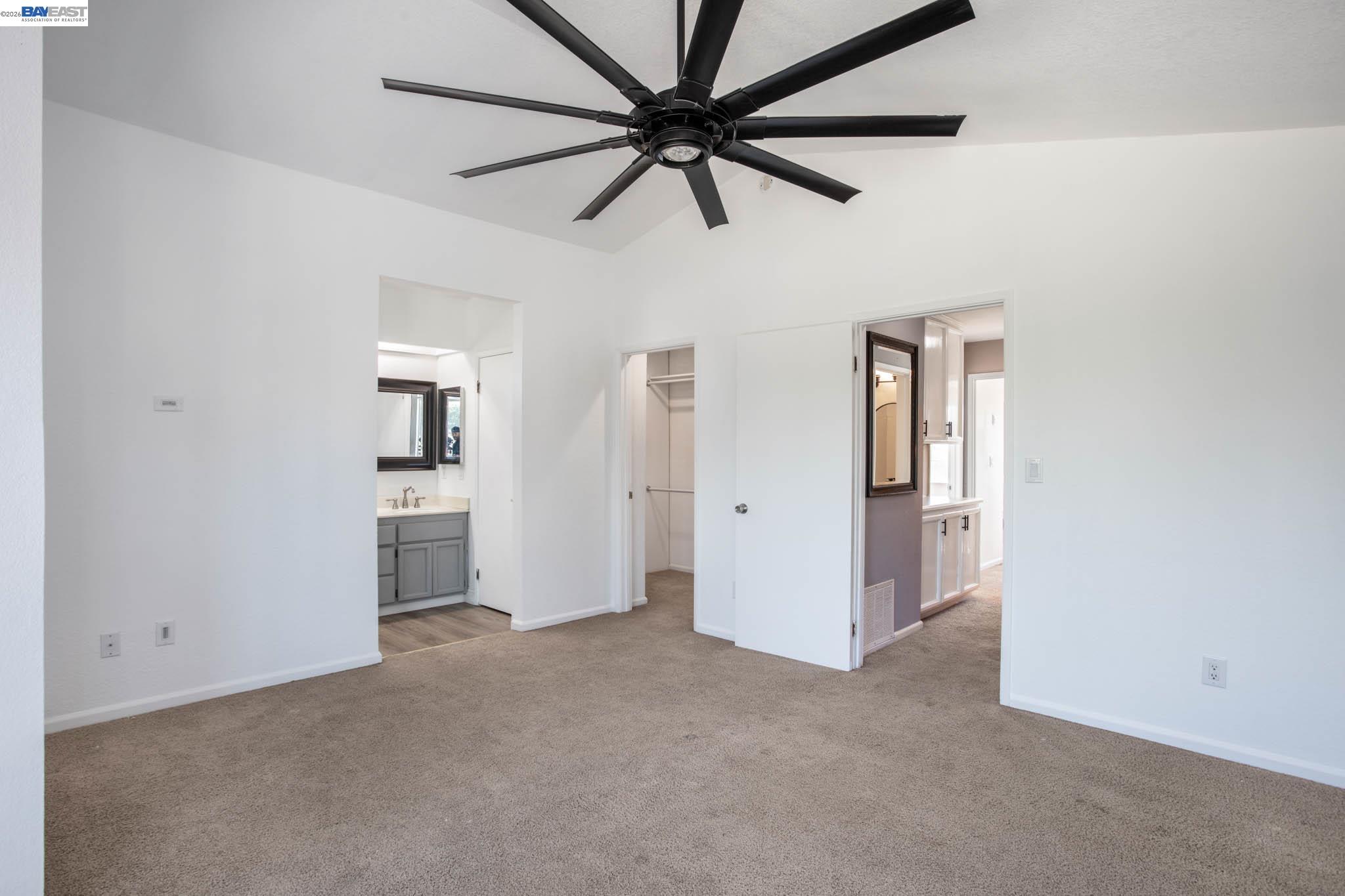 305 Helena Ct.