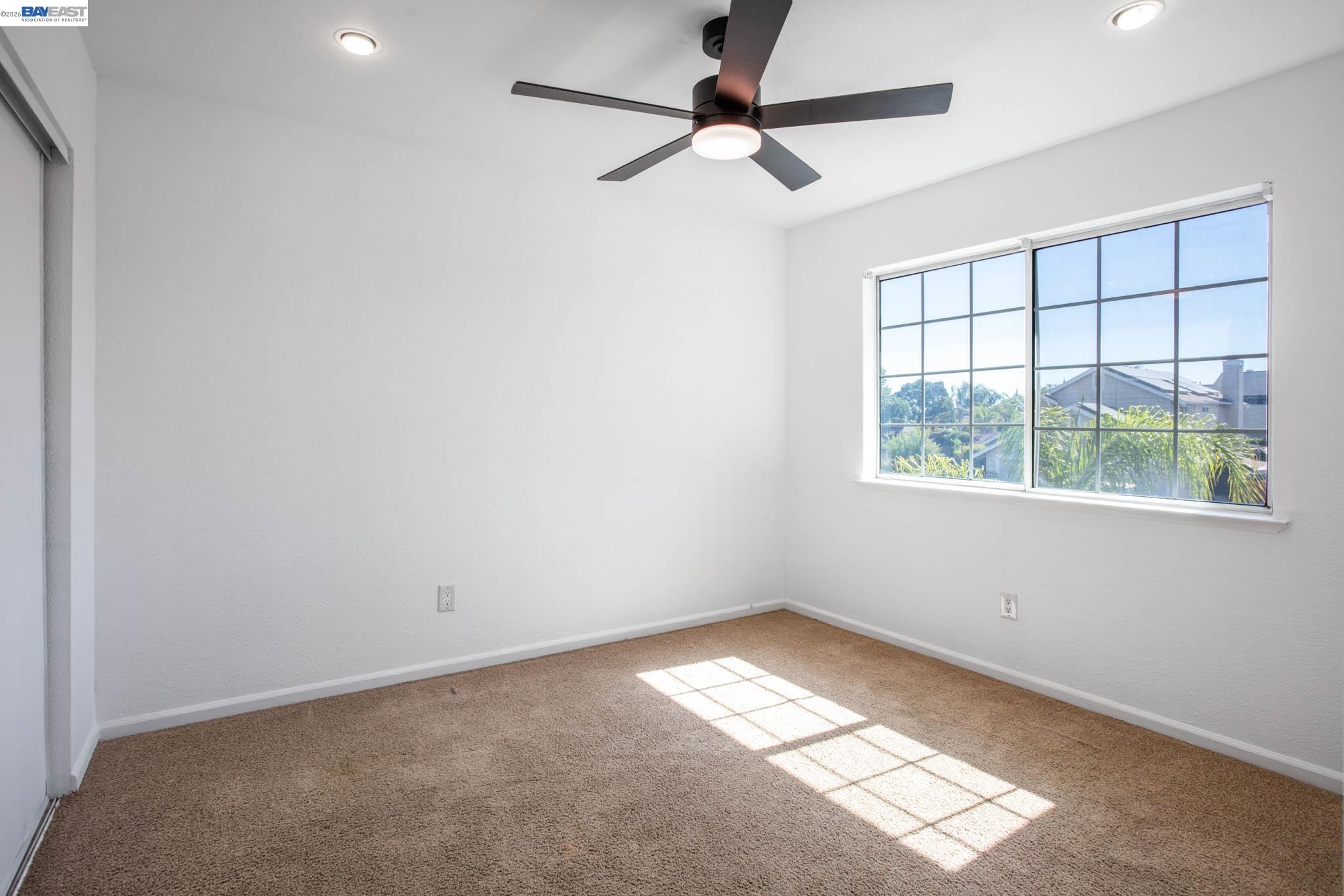 305 Helena Ct.