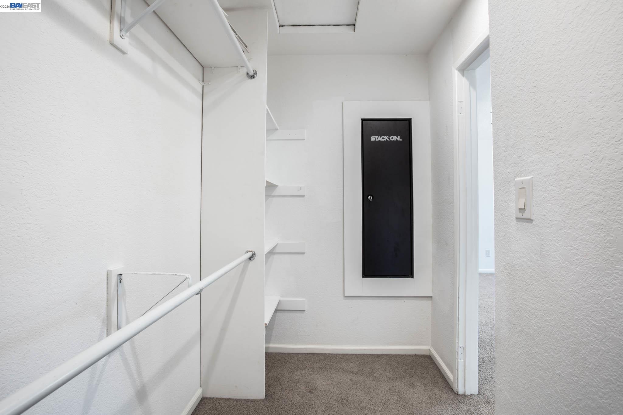 305 Helena Ct.
