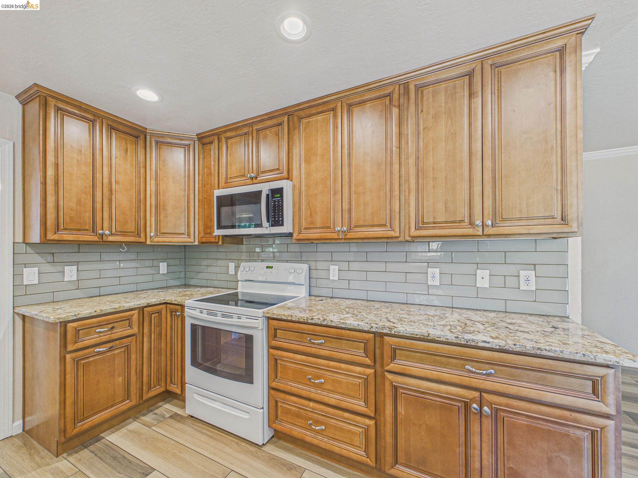 809 Seabury Drive