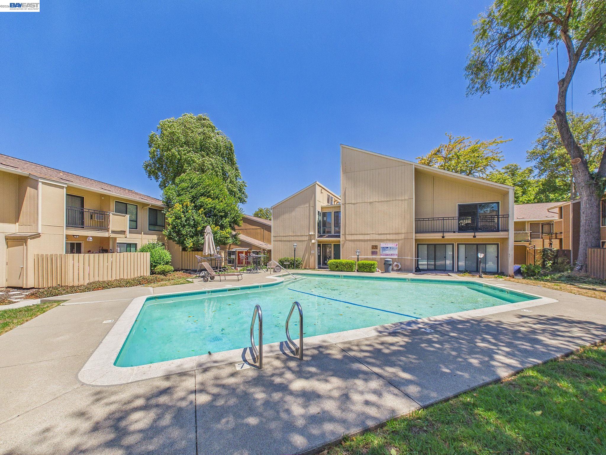 8975 Alcosta Blvd # 101