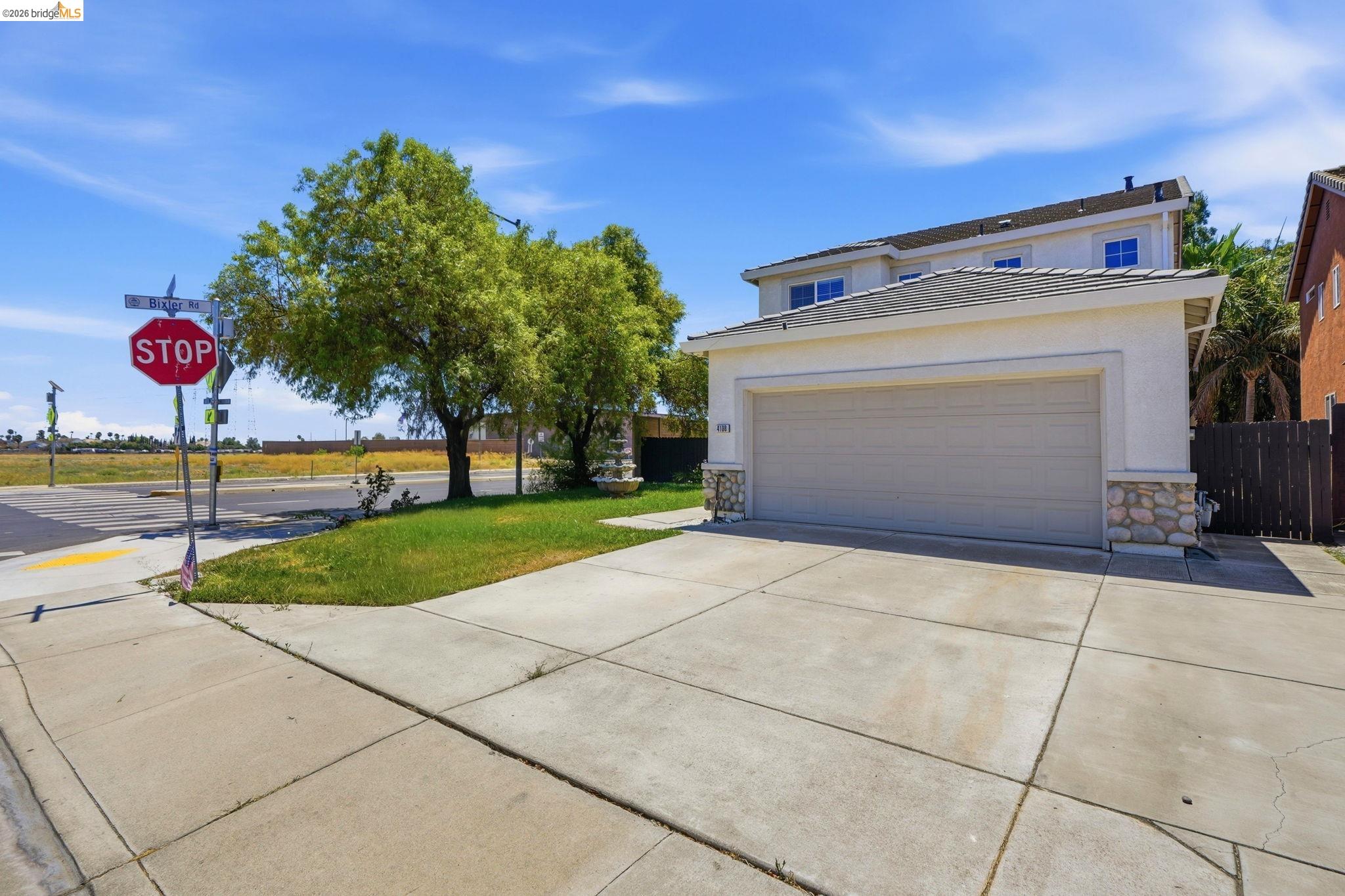 4108 Regatta Dr