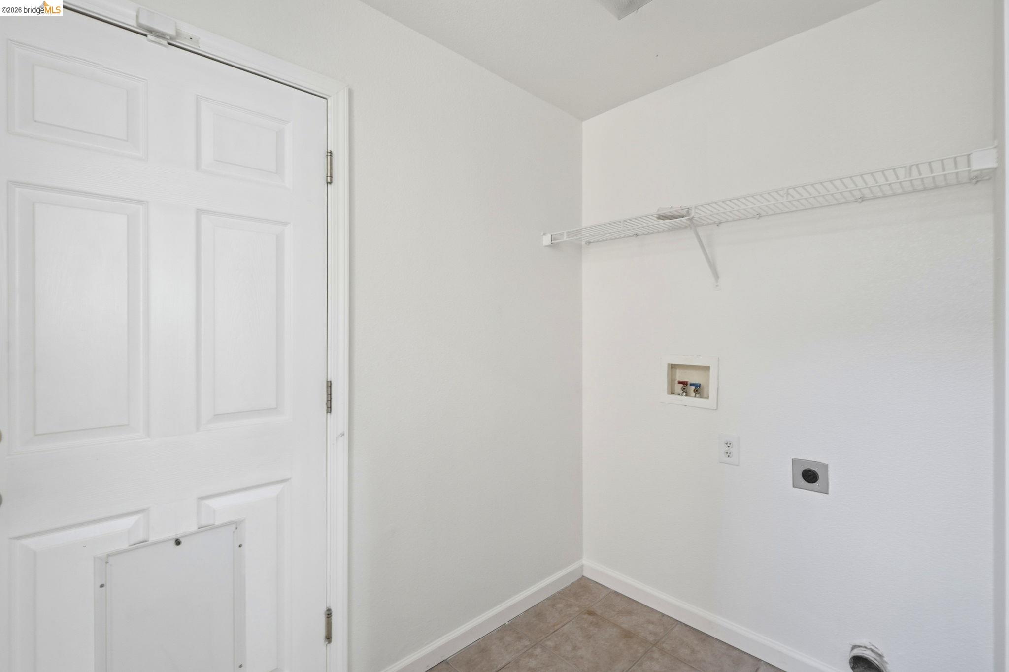 4108 Regatta Dr