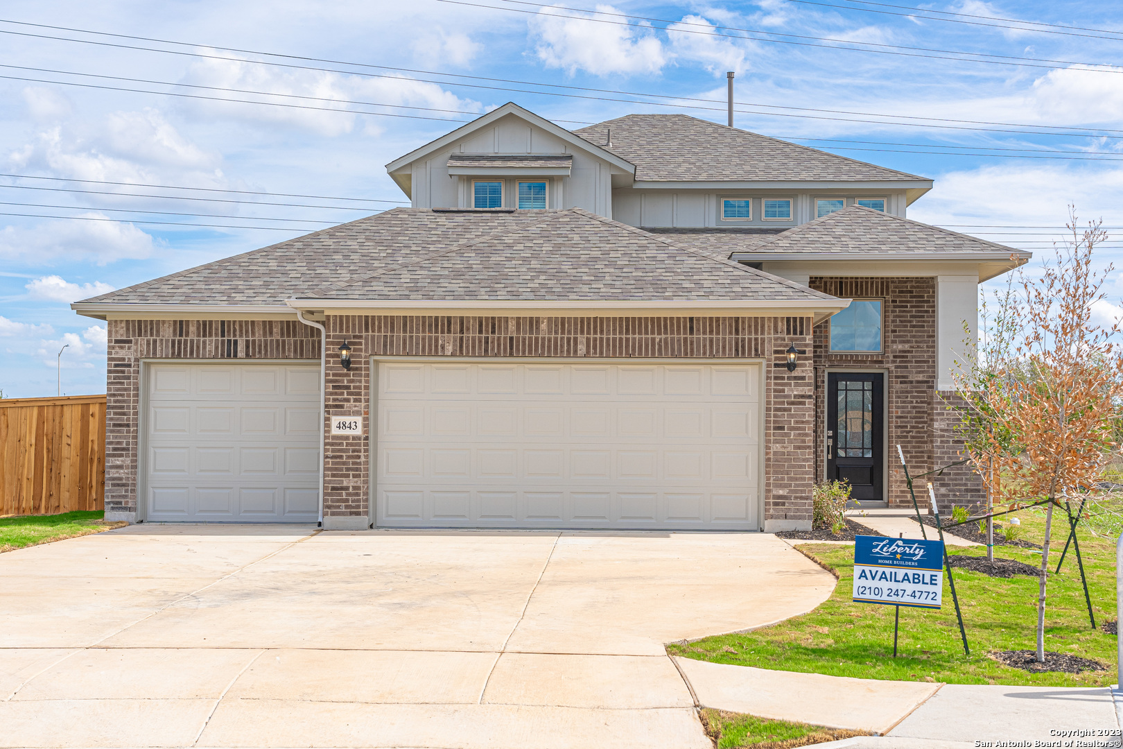 4843 Park Leaf