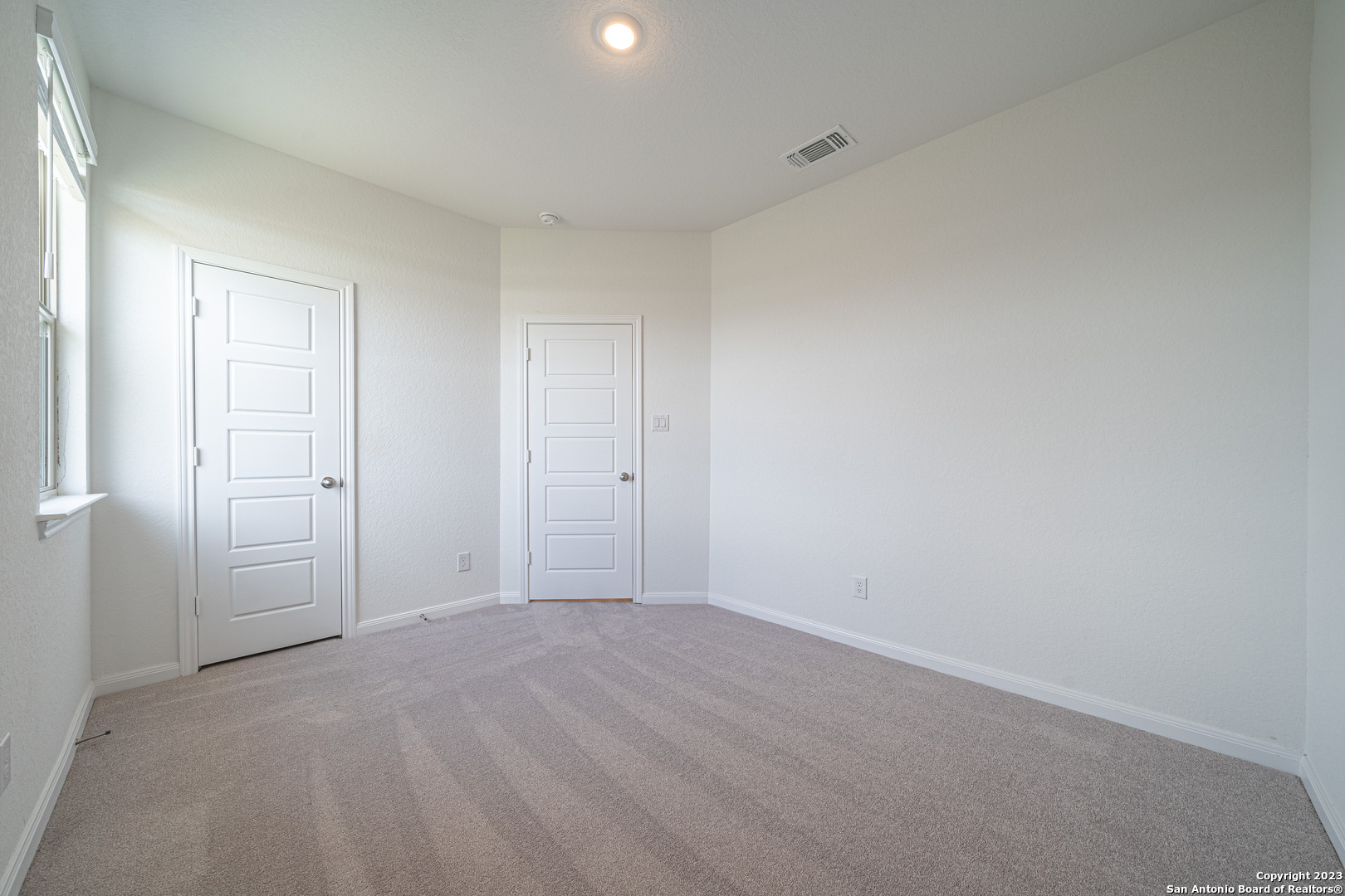 4843 Park Leaf