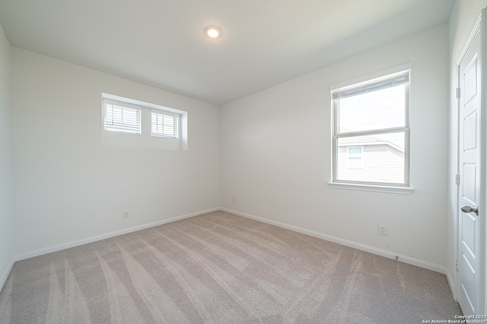 4843 Park Leaf